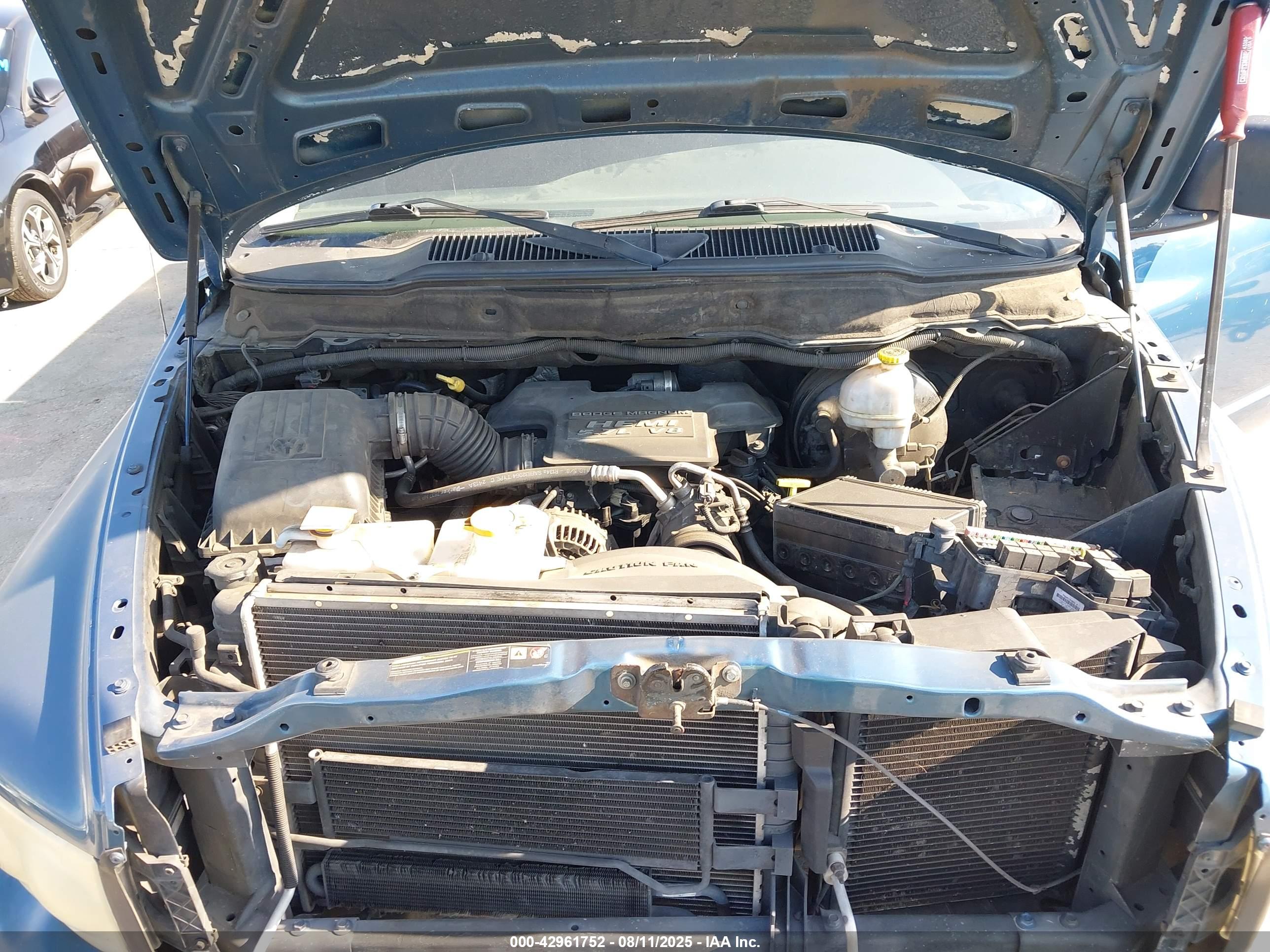 DODGE RAM image 10