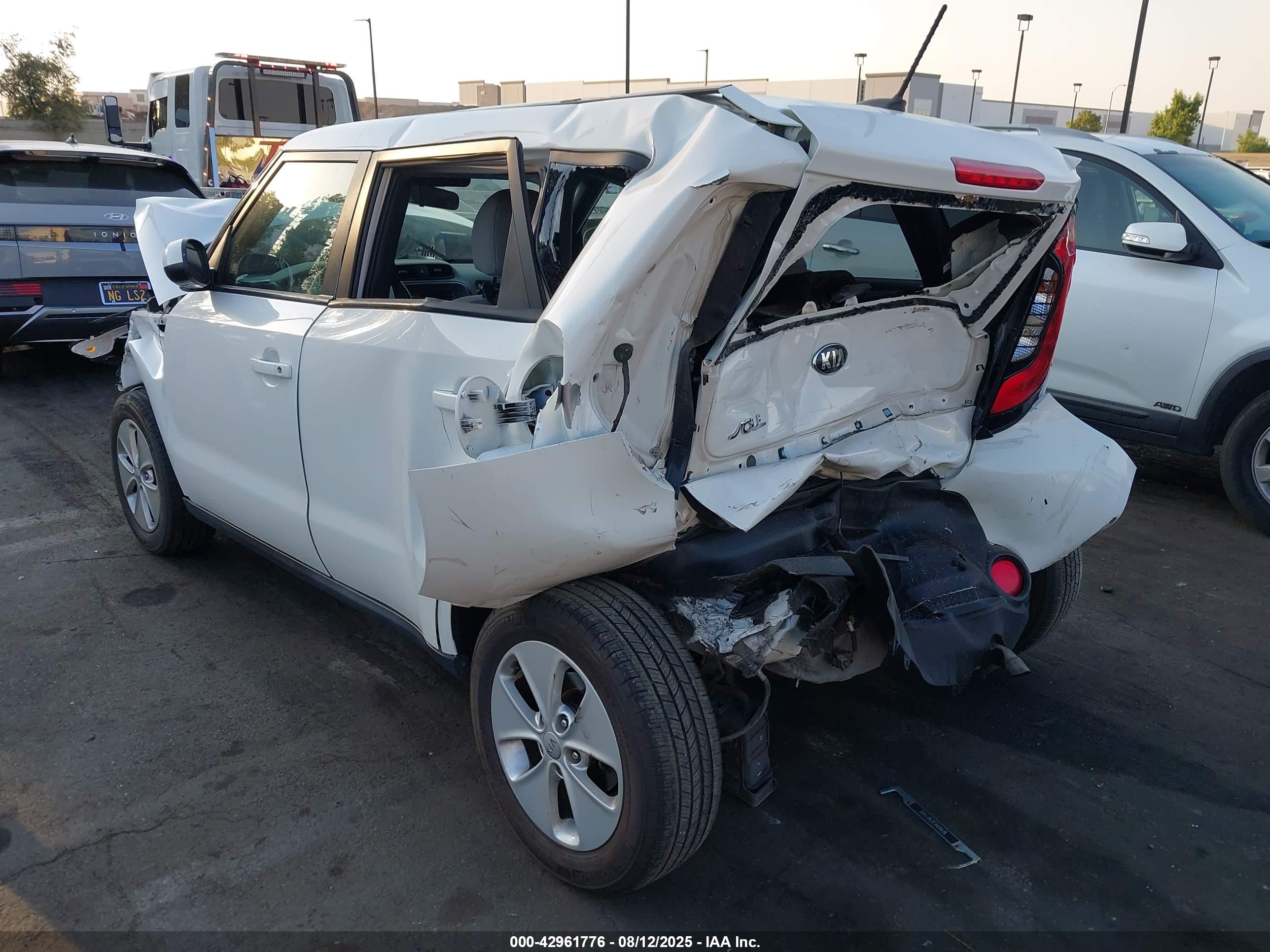 KIA SOUL image 3