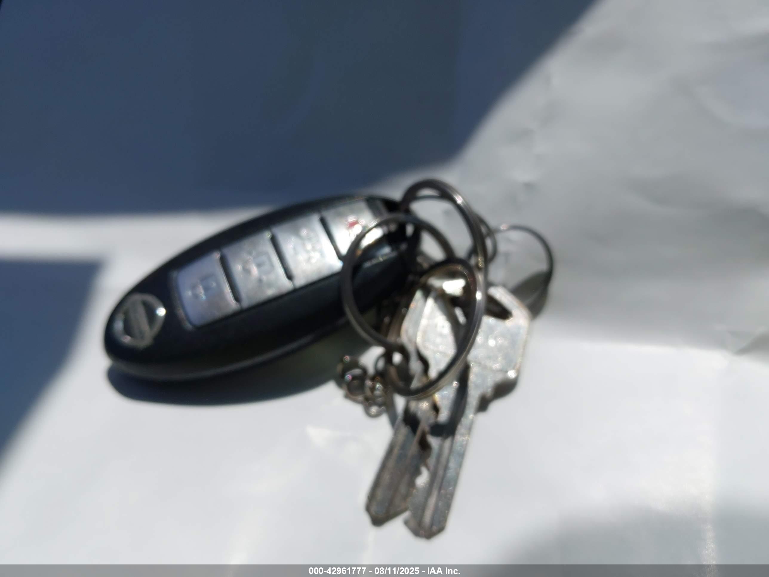 NISSAN SENTRA image 11