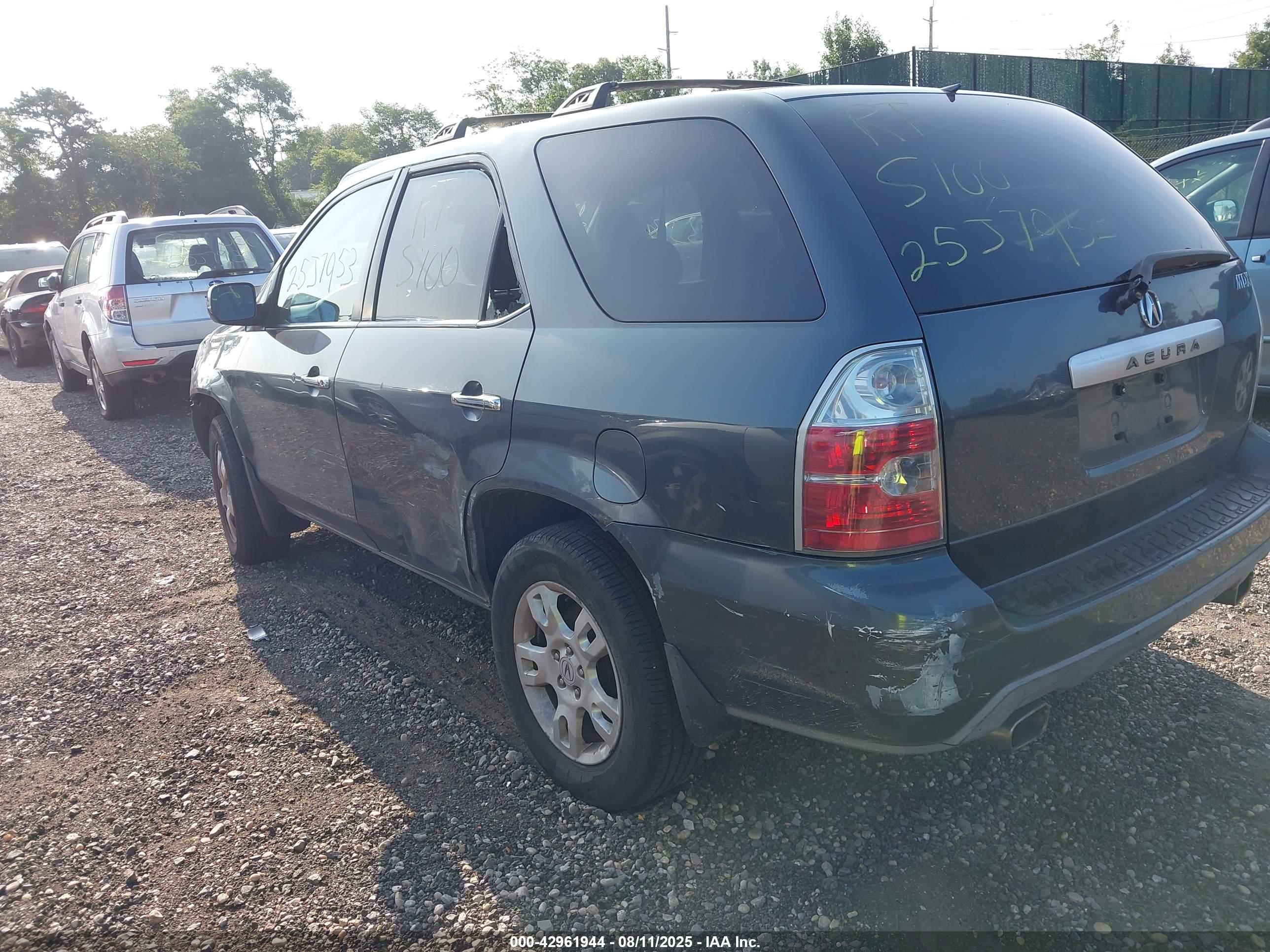 ACURA MDX image 3