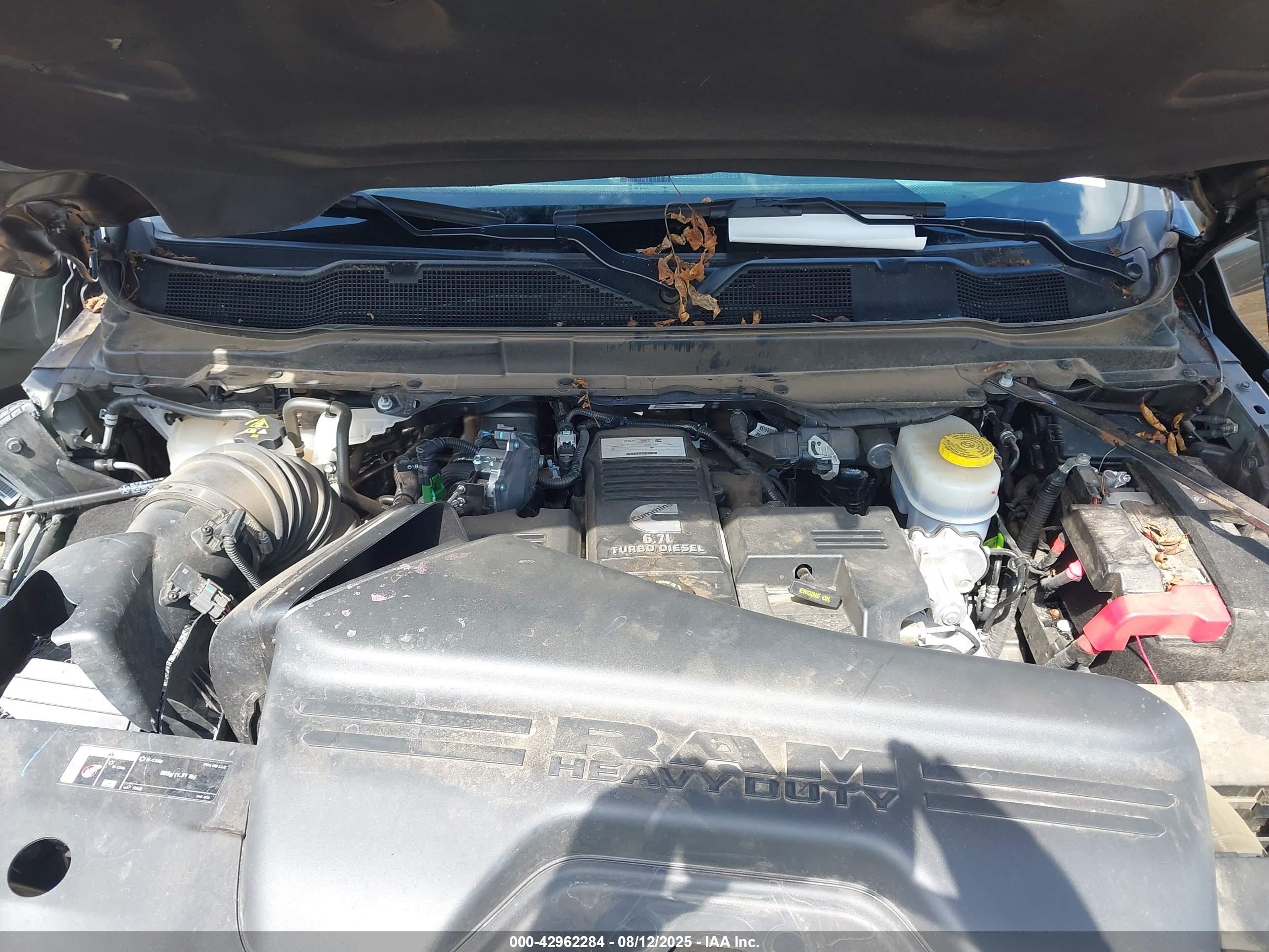 RAM 2500 image 10