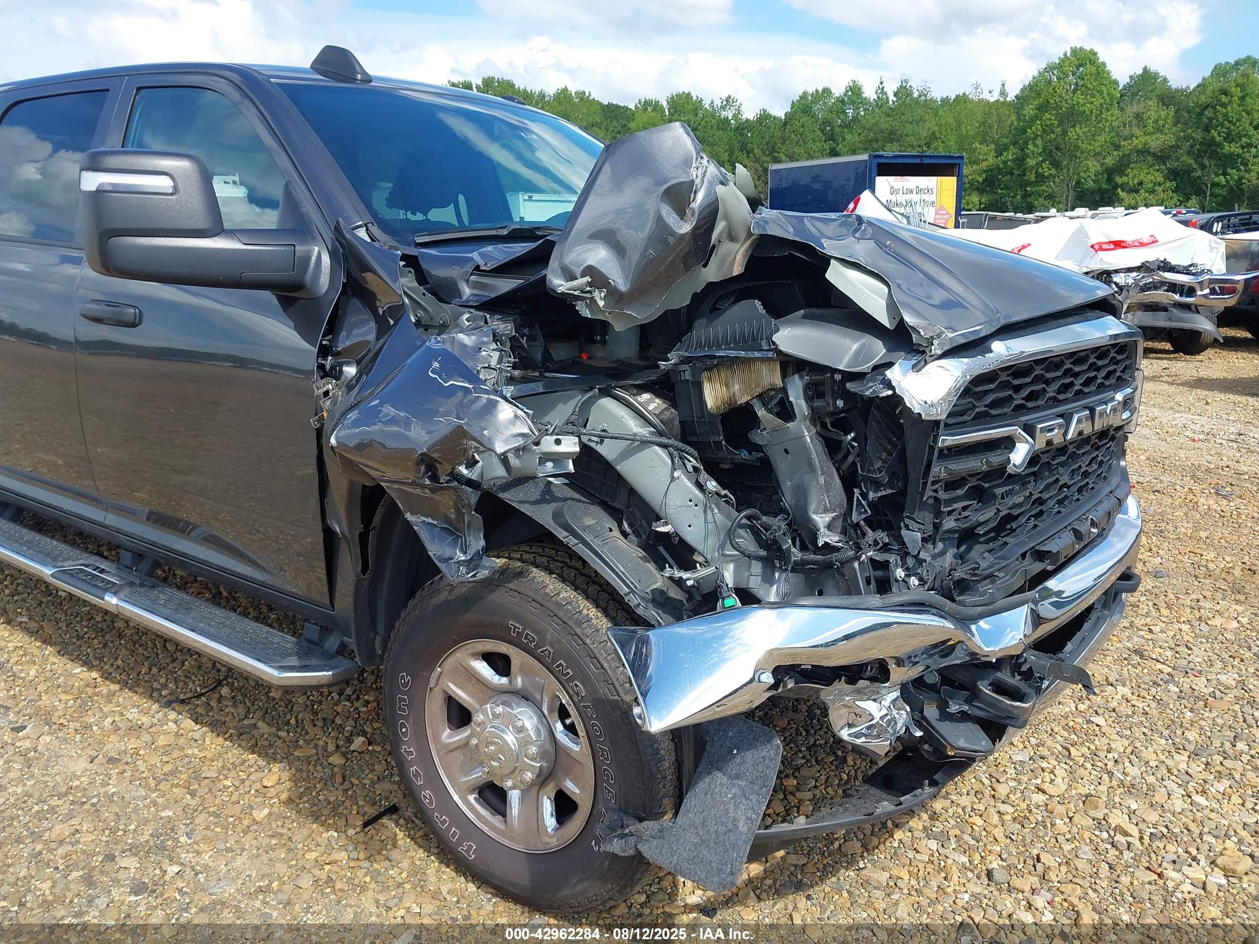 RAM 2500 image 6