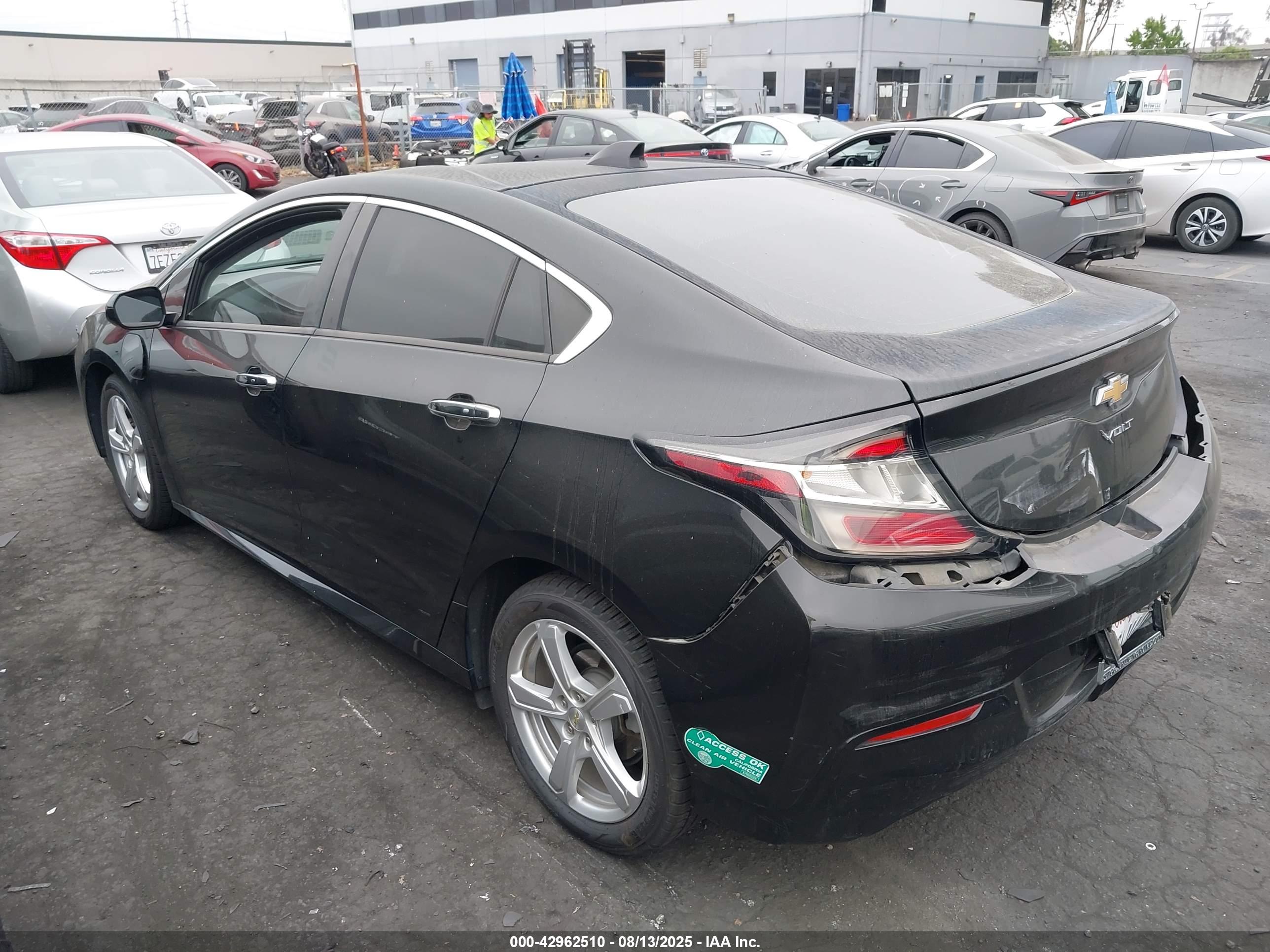 CHEVROLET VOLT image 3