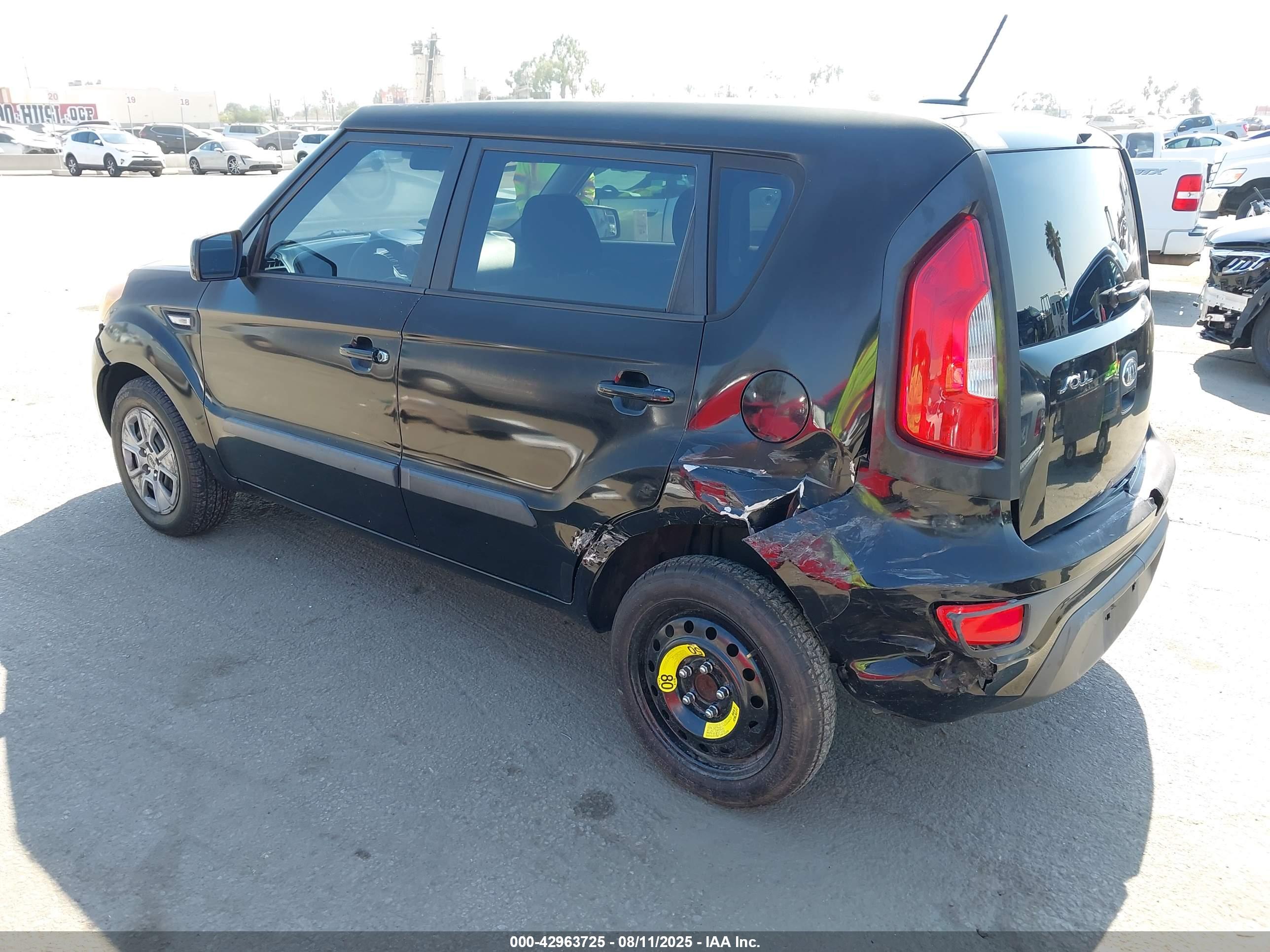 KIA SOUL image 3