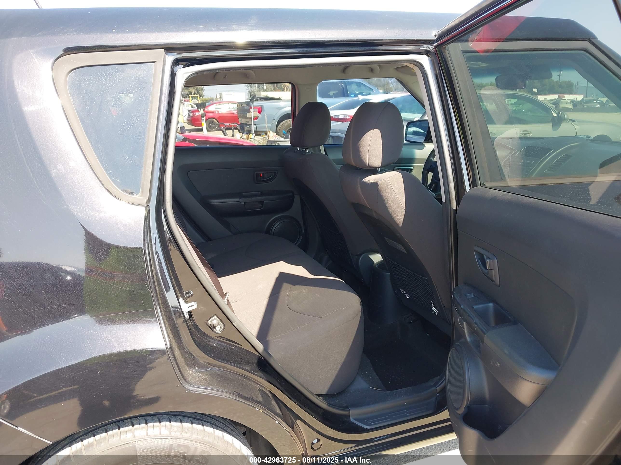 KIA SOUL image 8
