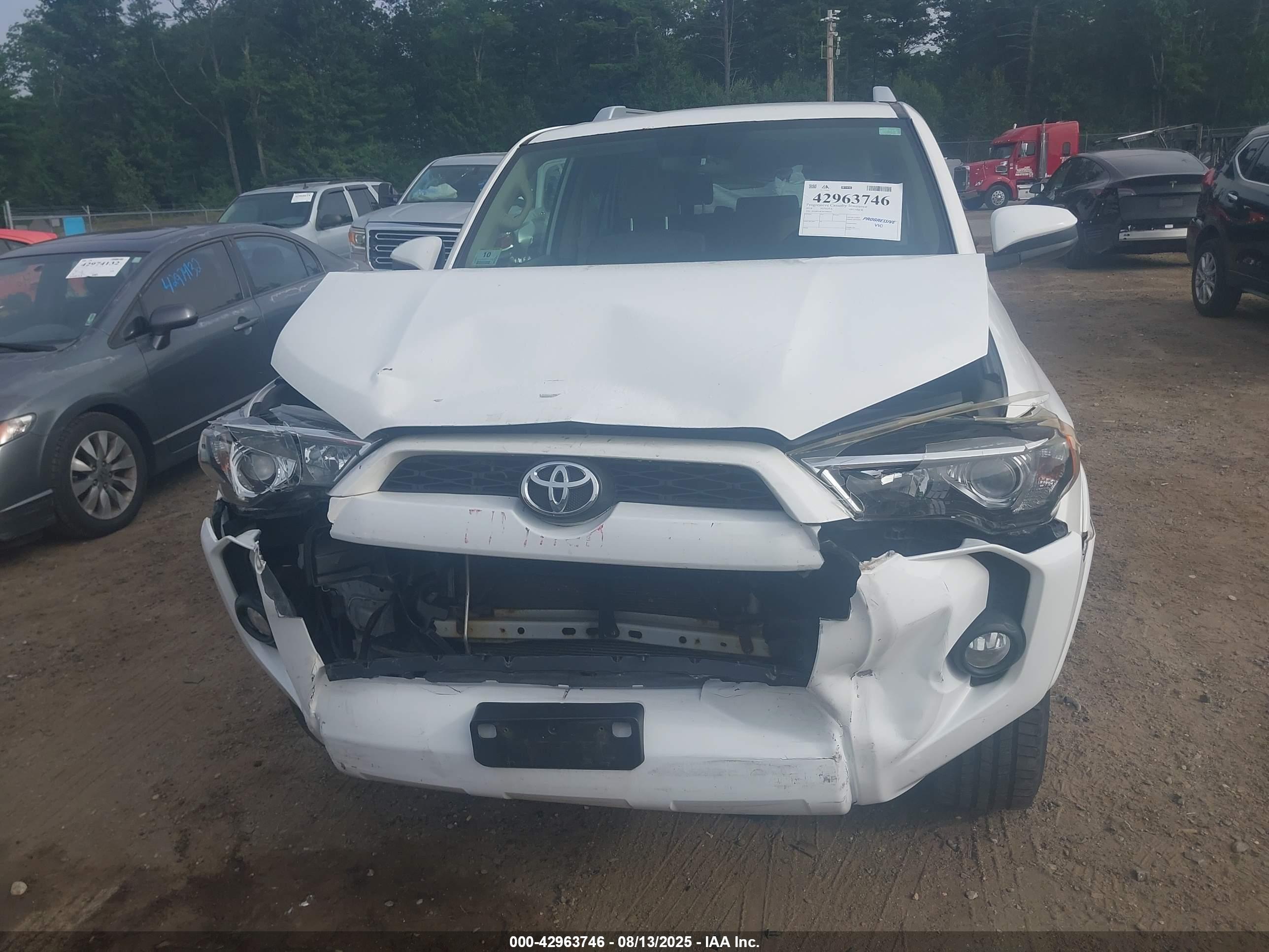 TOYOTA 4RUNNER image 6