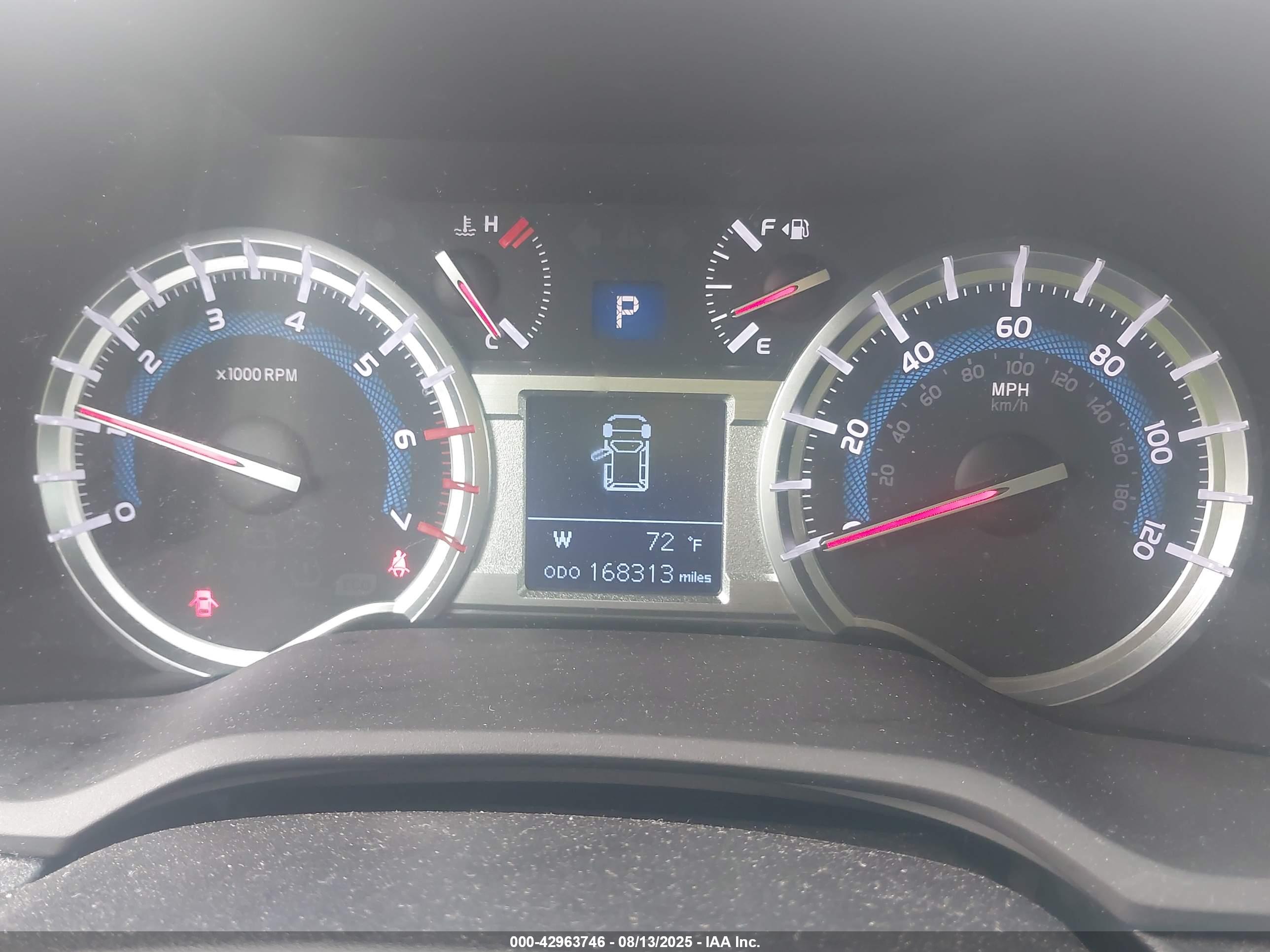 TOYOTA 4RUNNER image 7