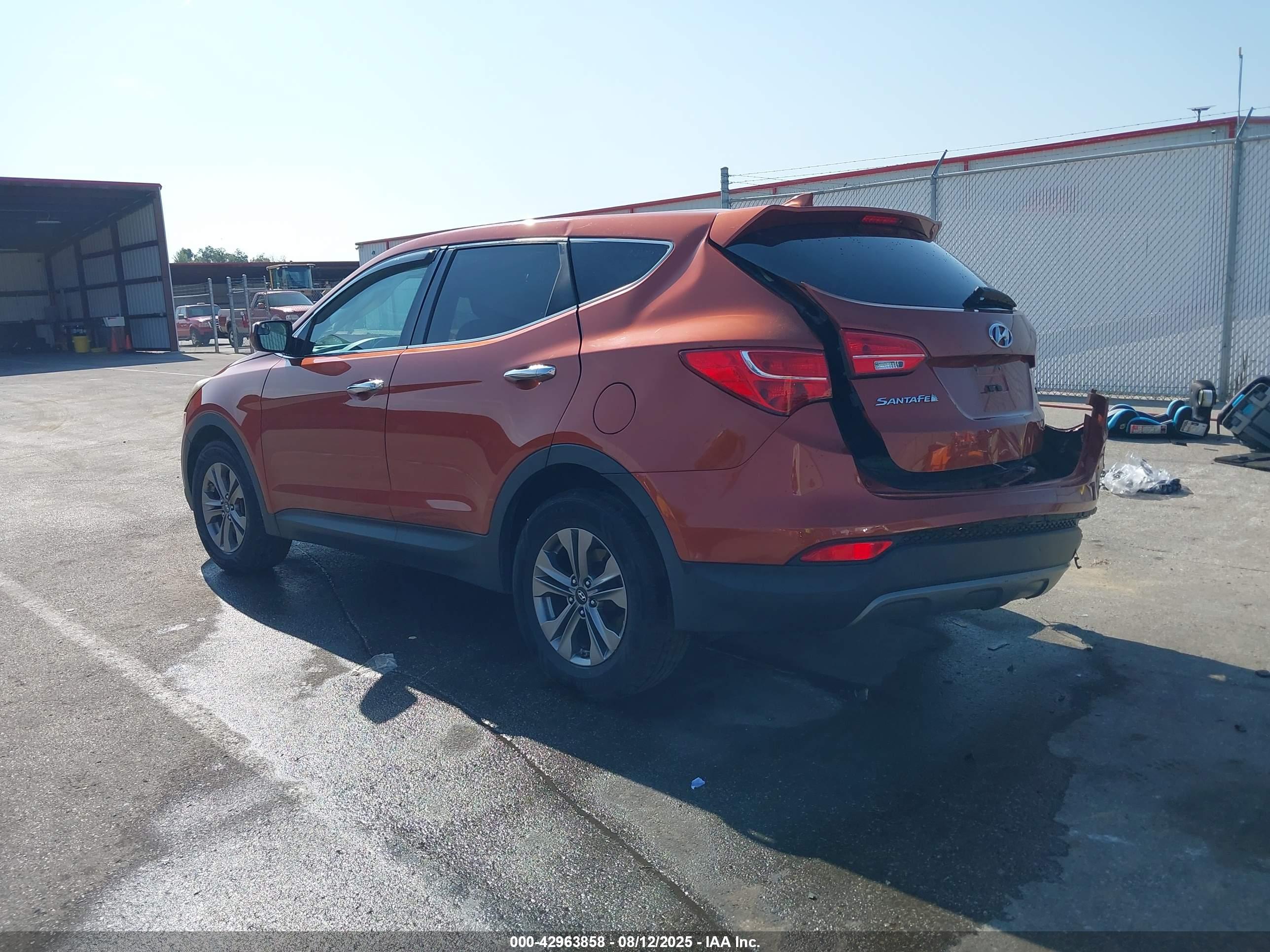 HYUNDAI SANTA image 3