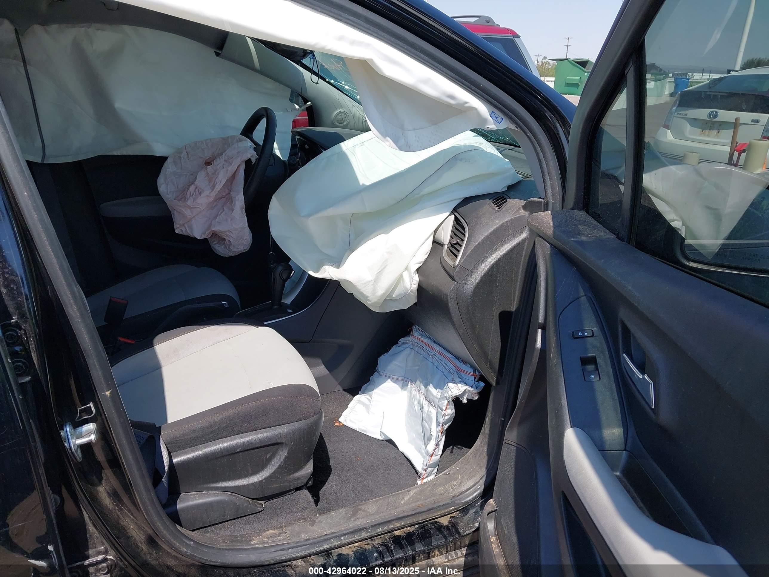 CHEVROLET TRAX image 5