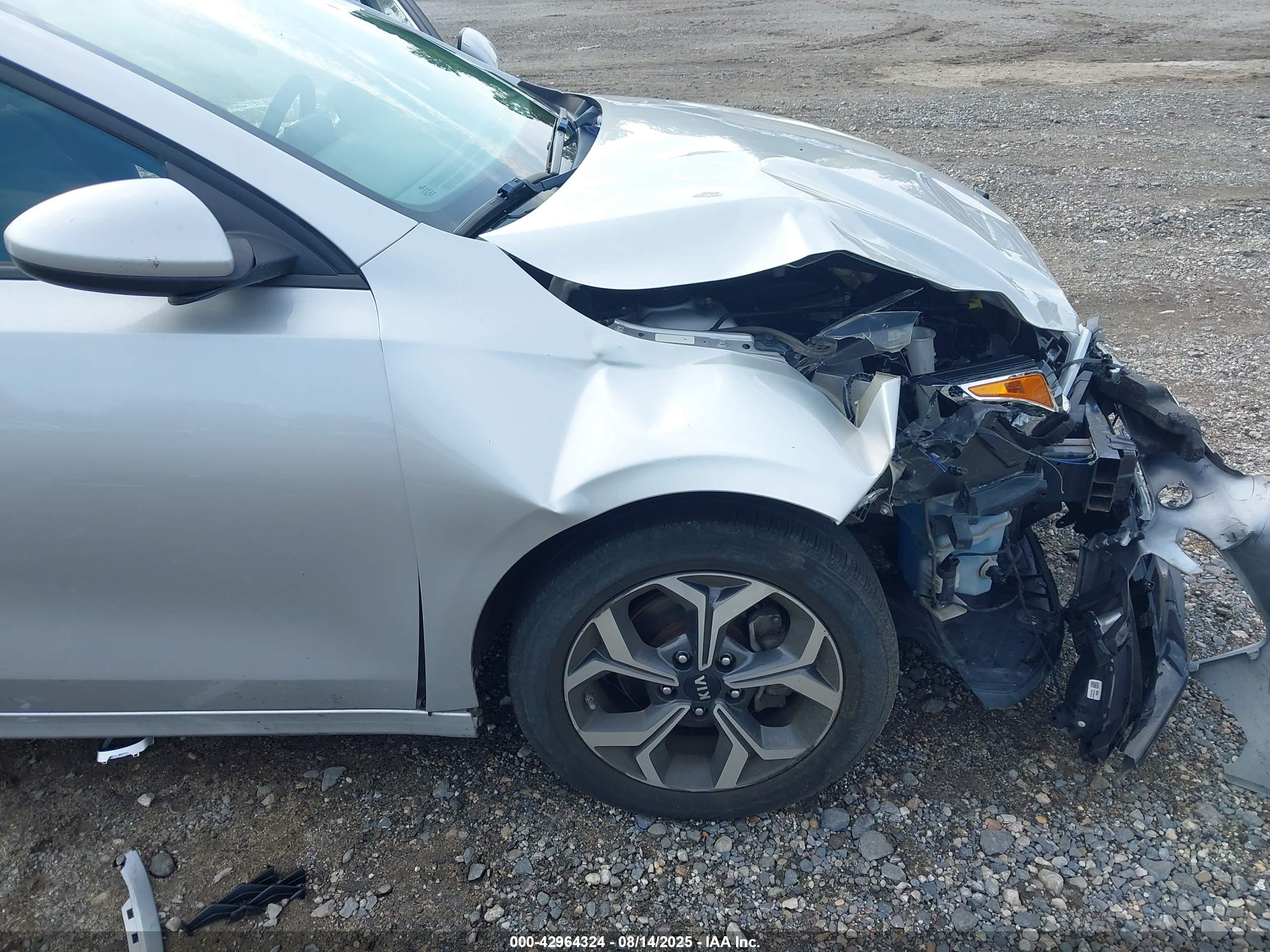 KIA FORTE image 6
