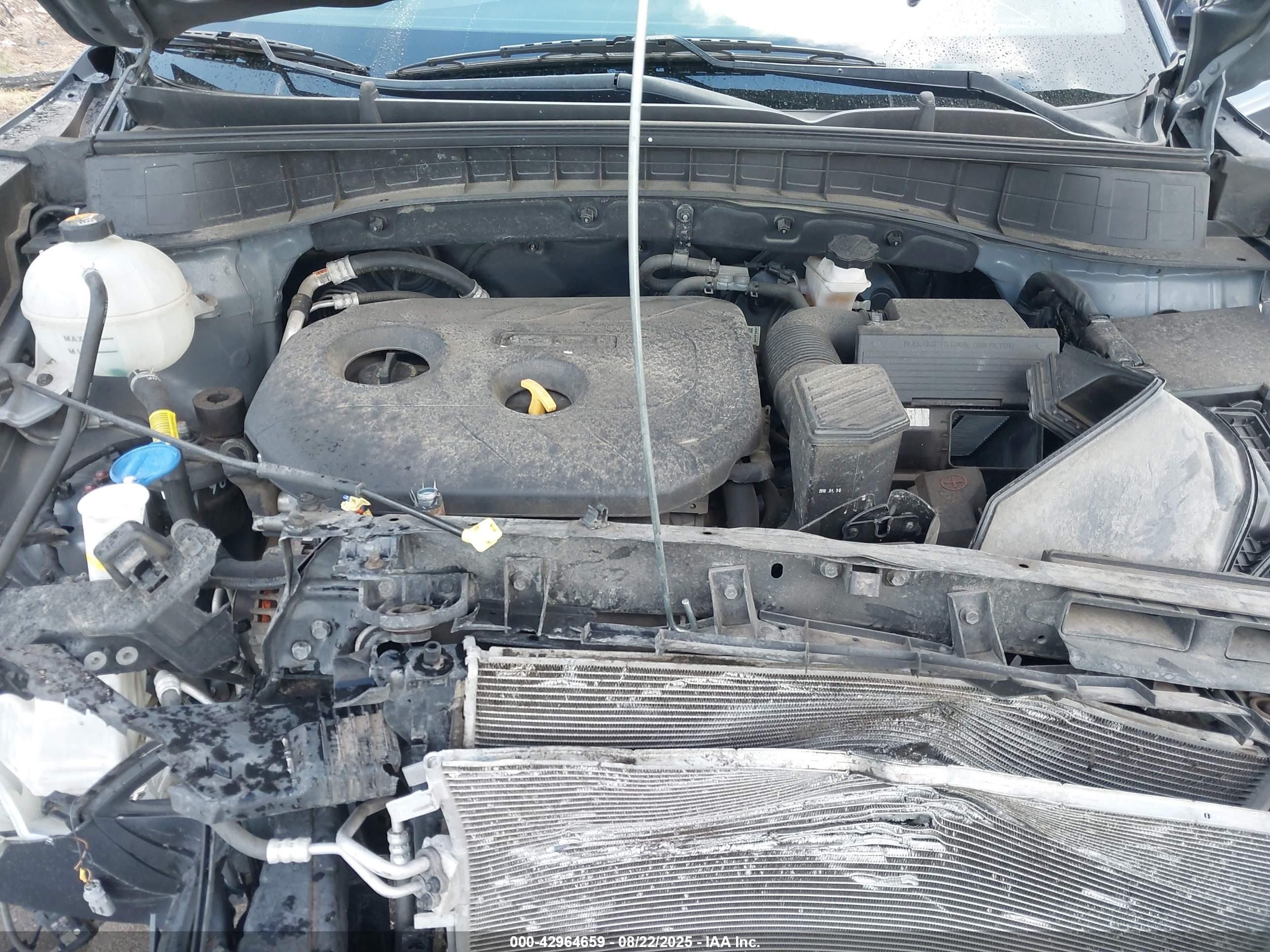 HYUNDAI TUCSON image 10
