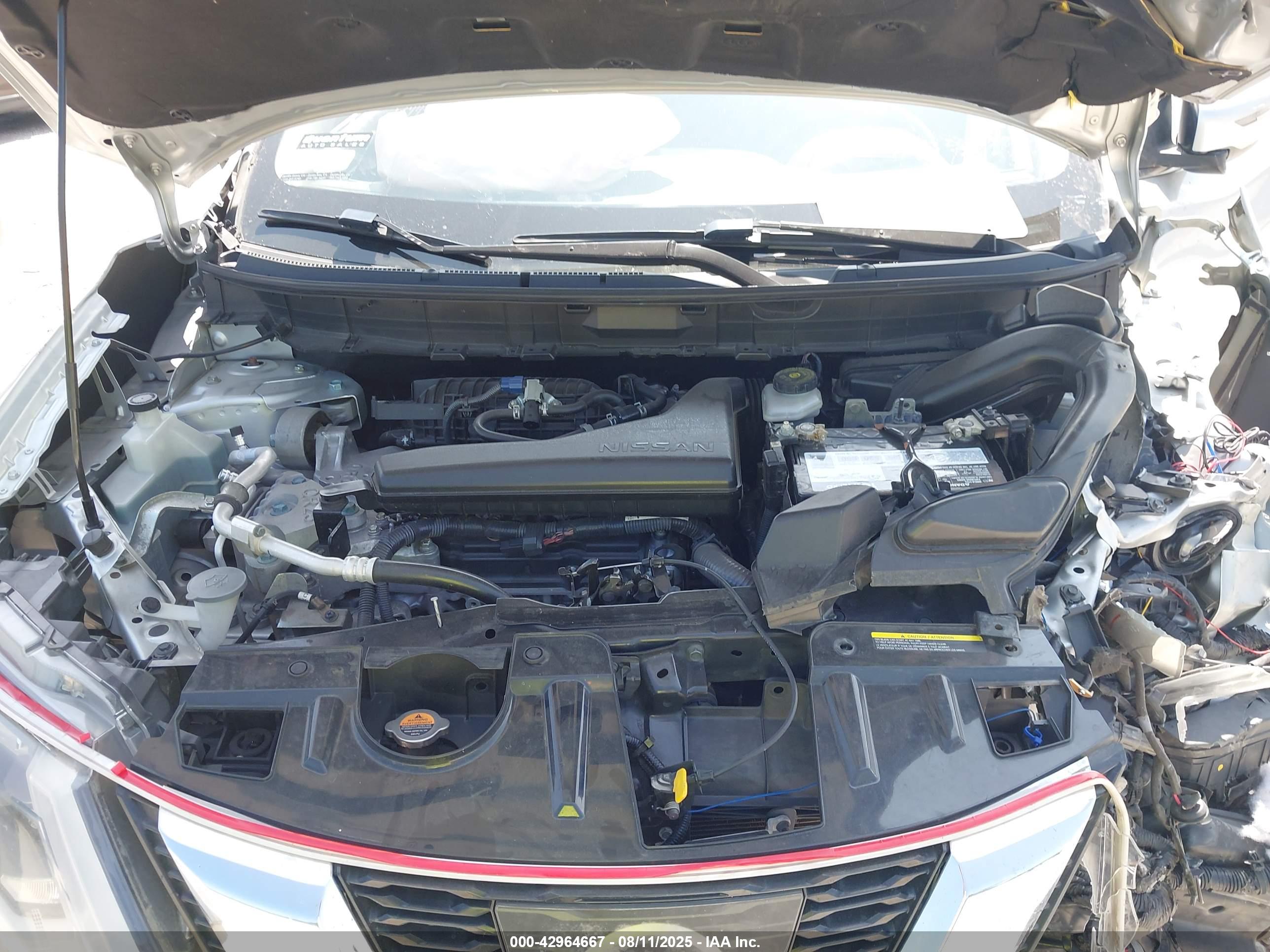 NISSAN ROGUE image 10