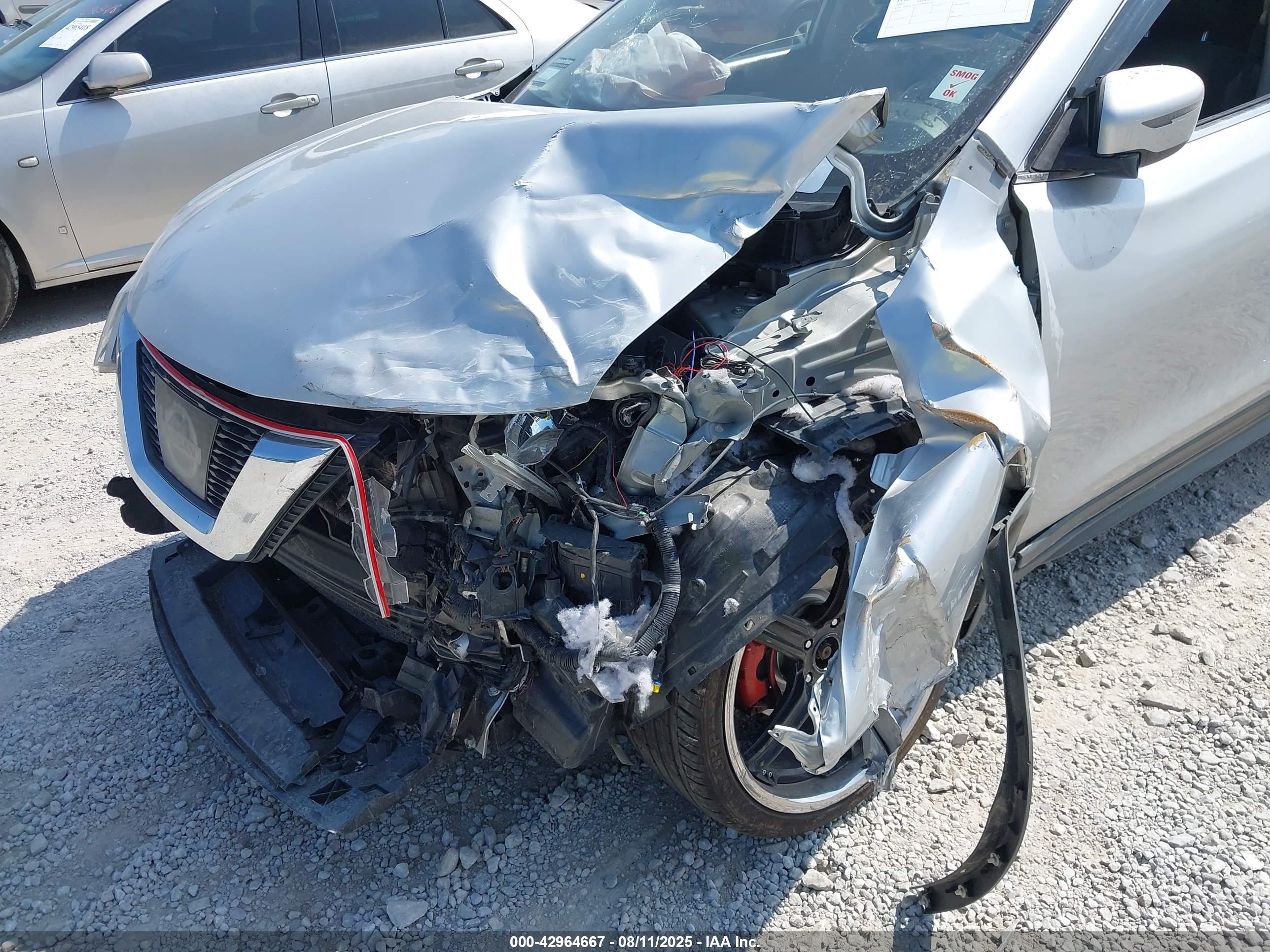 NISSAN ROGUE image 6