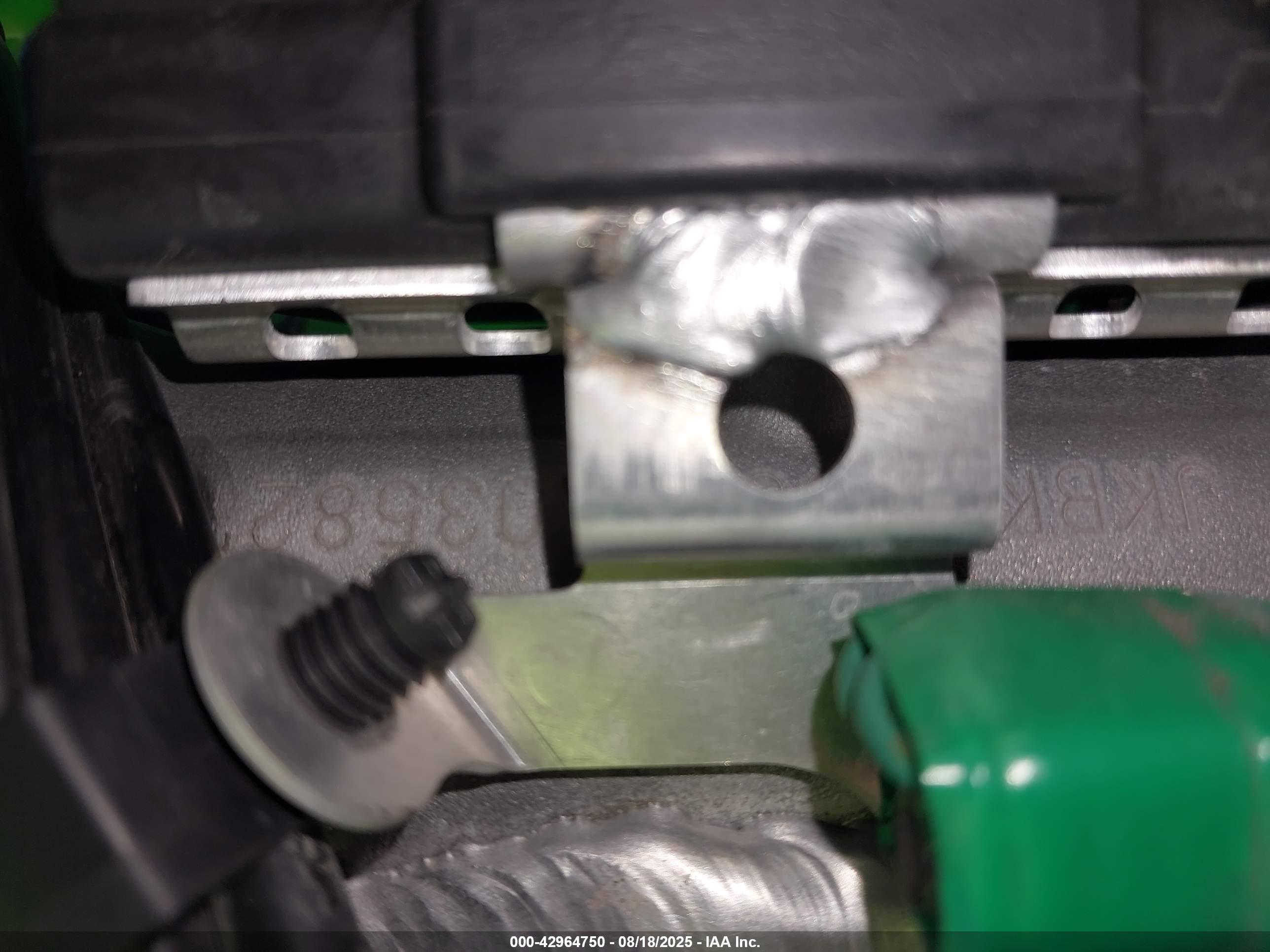 KAWASAKI KX252 image 10