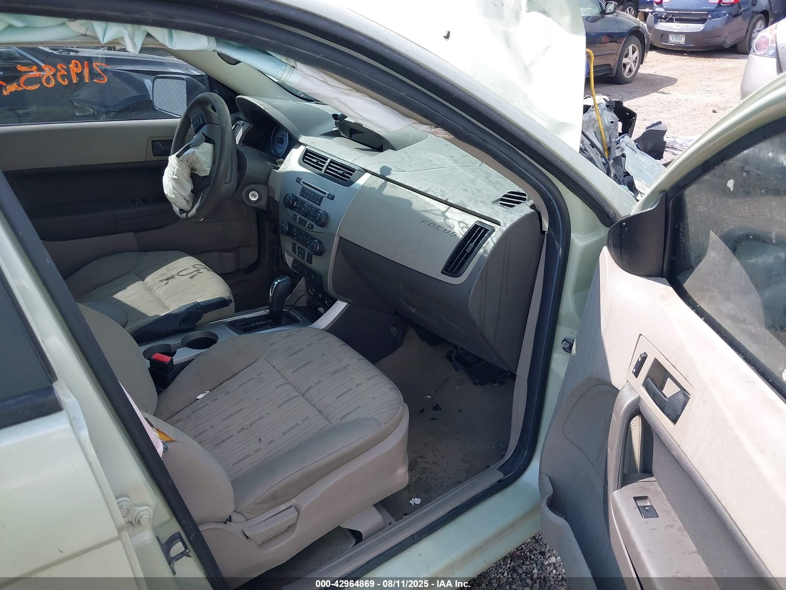 FORD FOCUS image 5