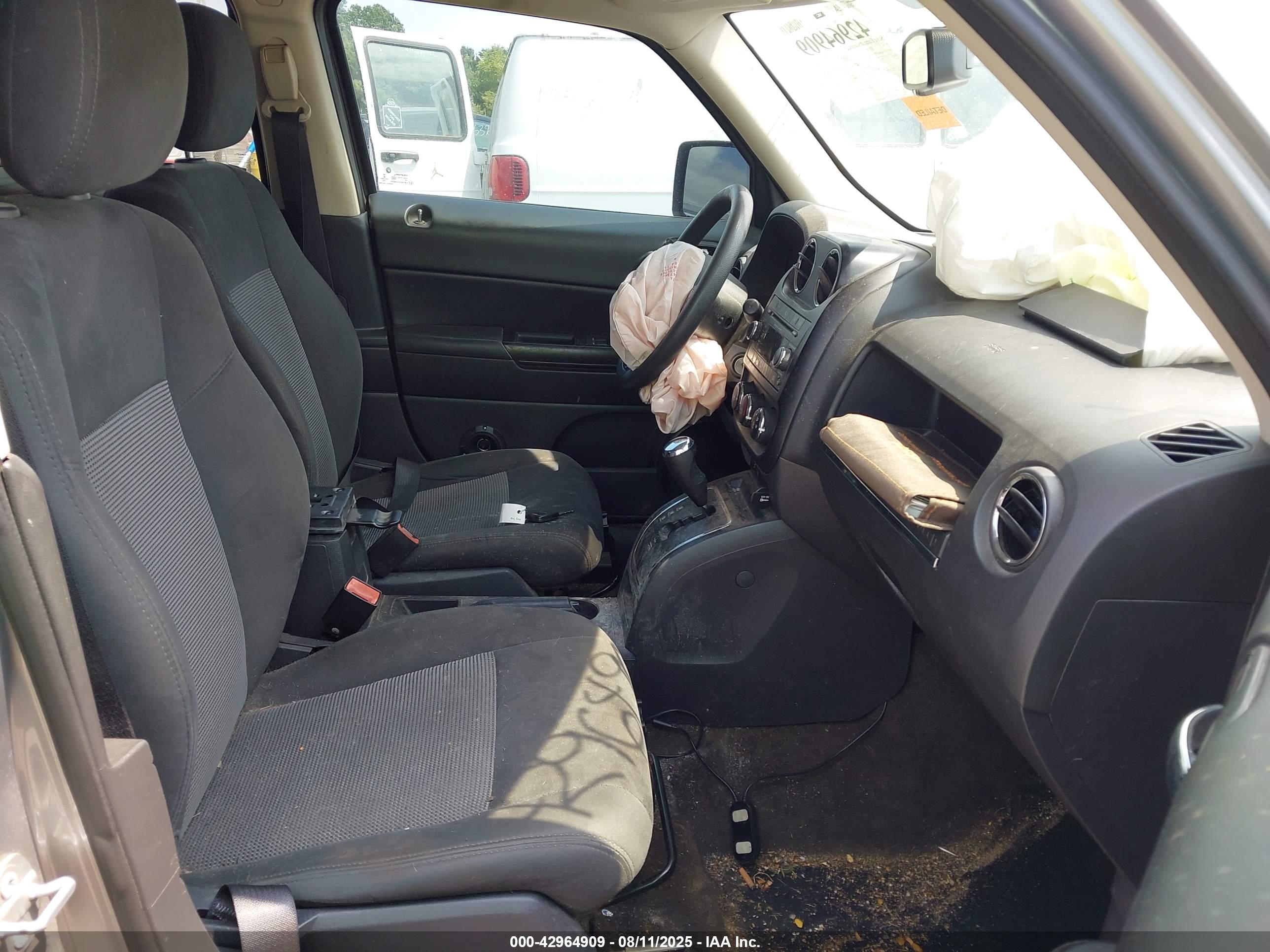 JEEP PATRIOT image 5