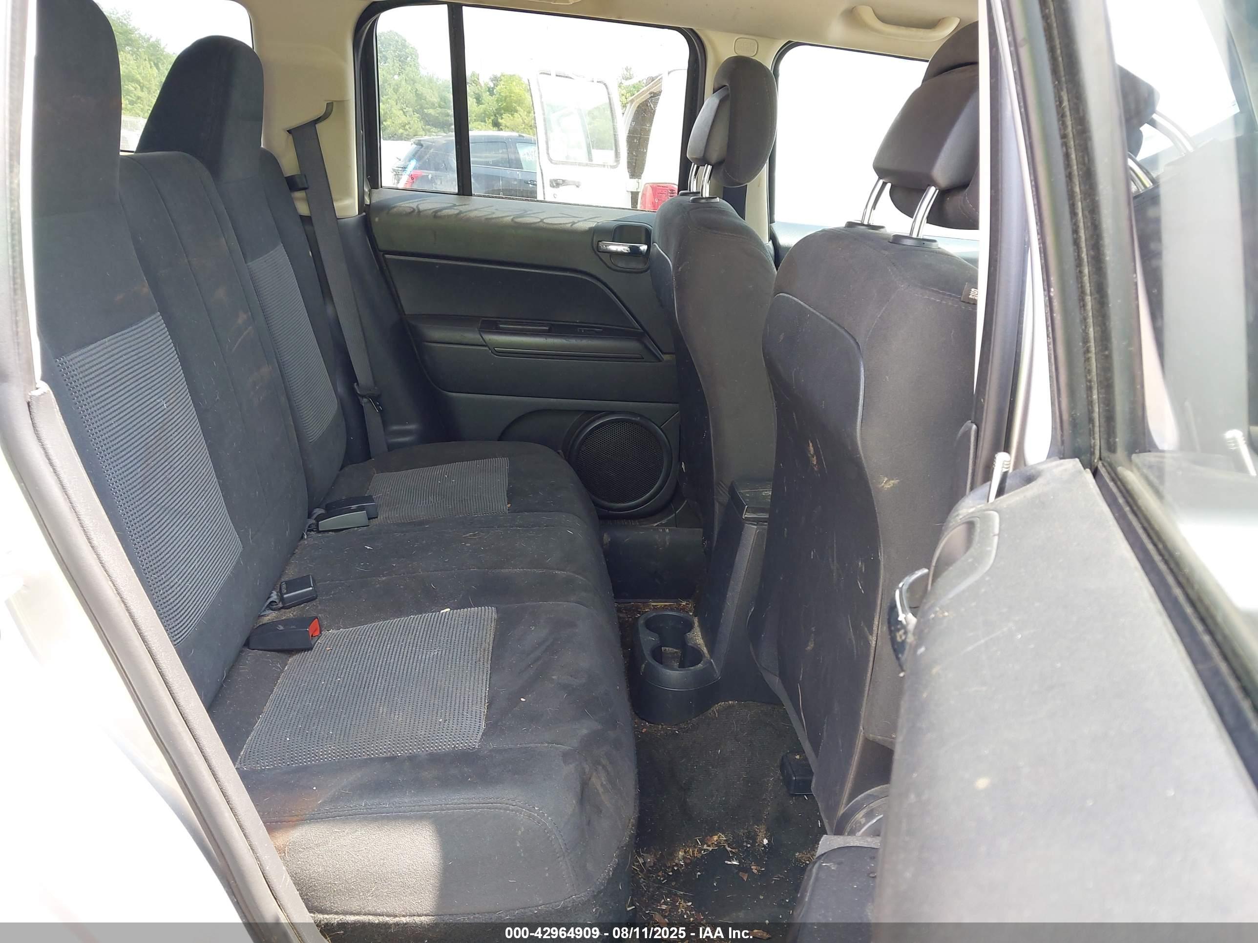 JEEP PATRIOT image 8