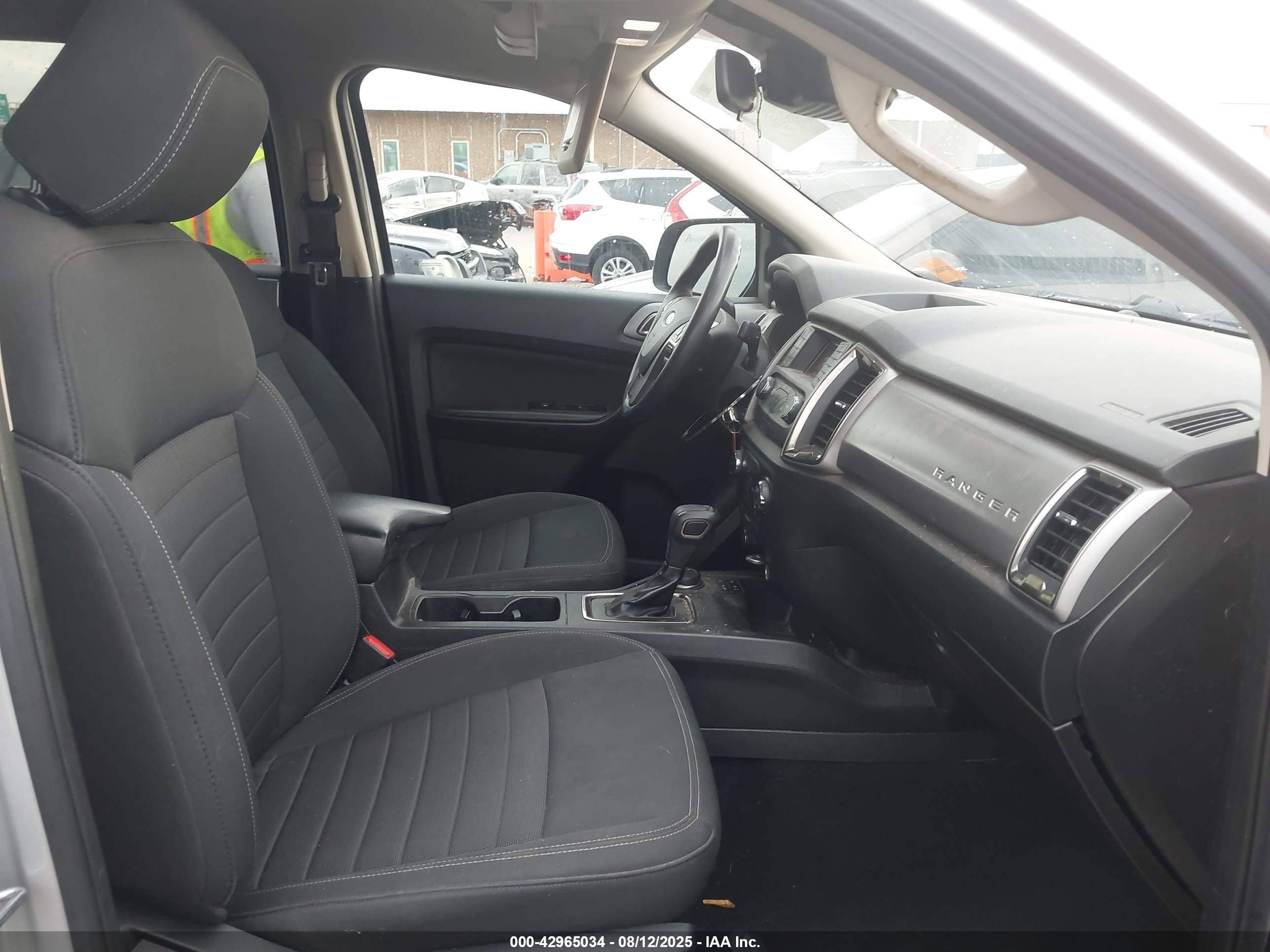 FORD RANGER image 5