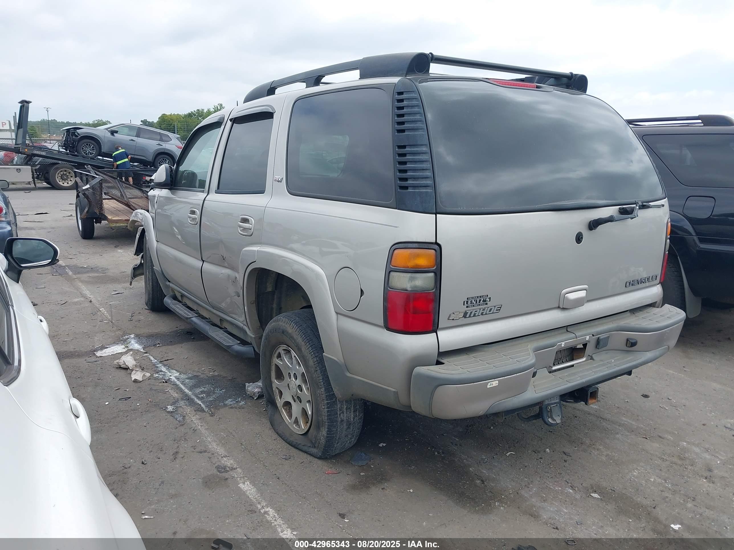 CHEVROLET TAHOE image 3