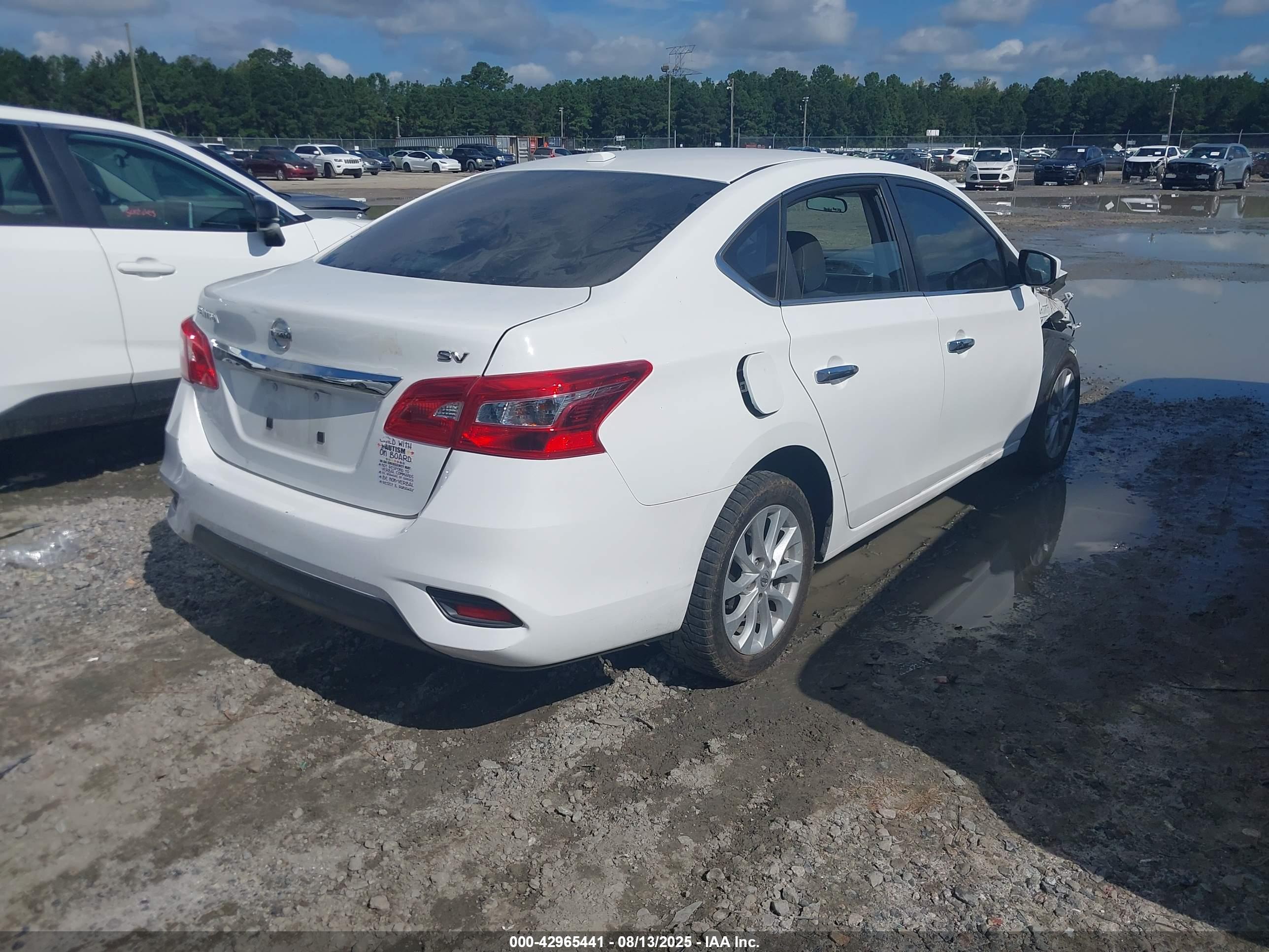 NISSAN SENTRA image 4