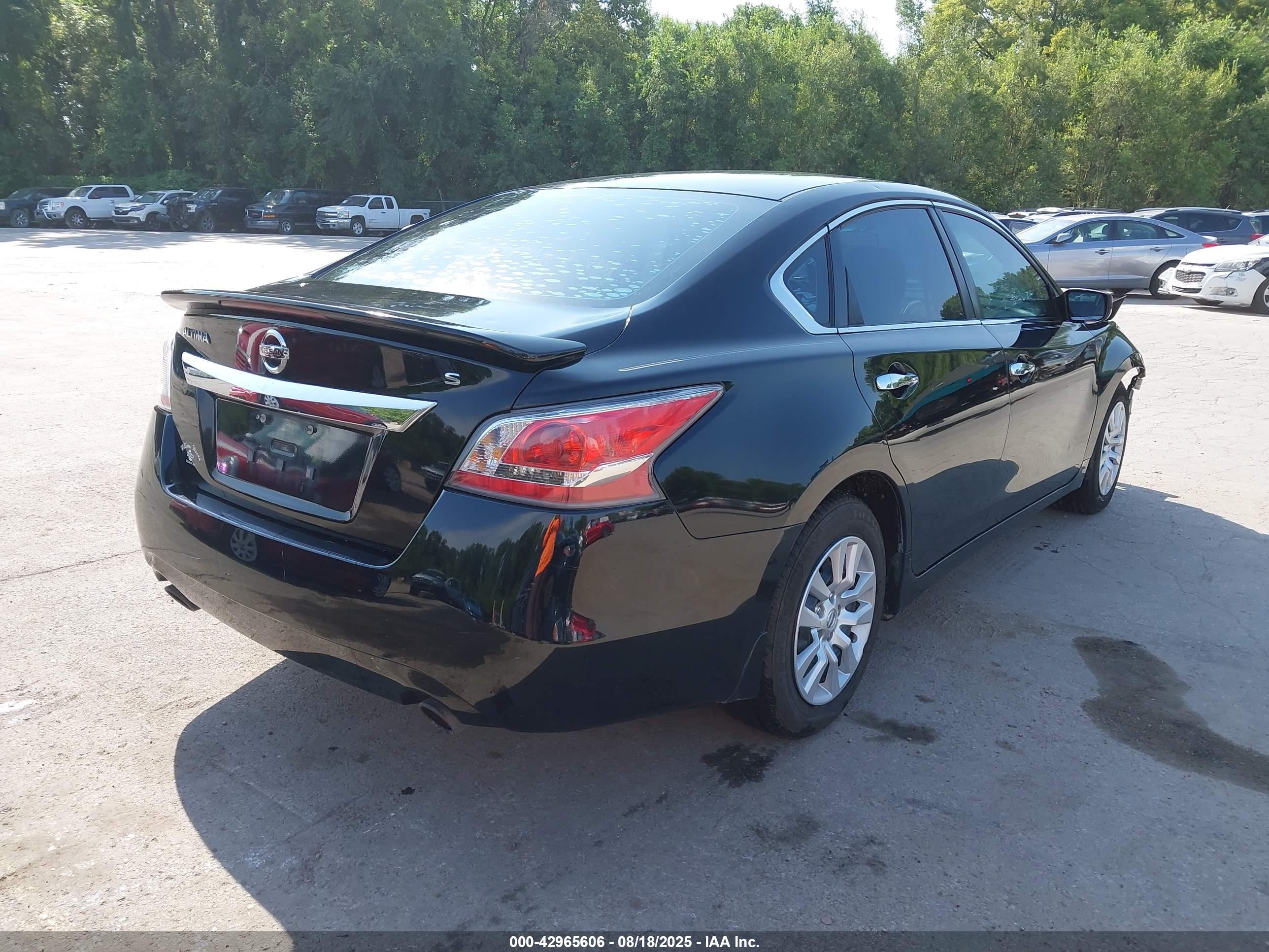 NISSAN ALTIMA image 4