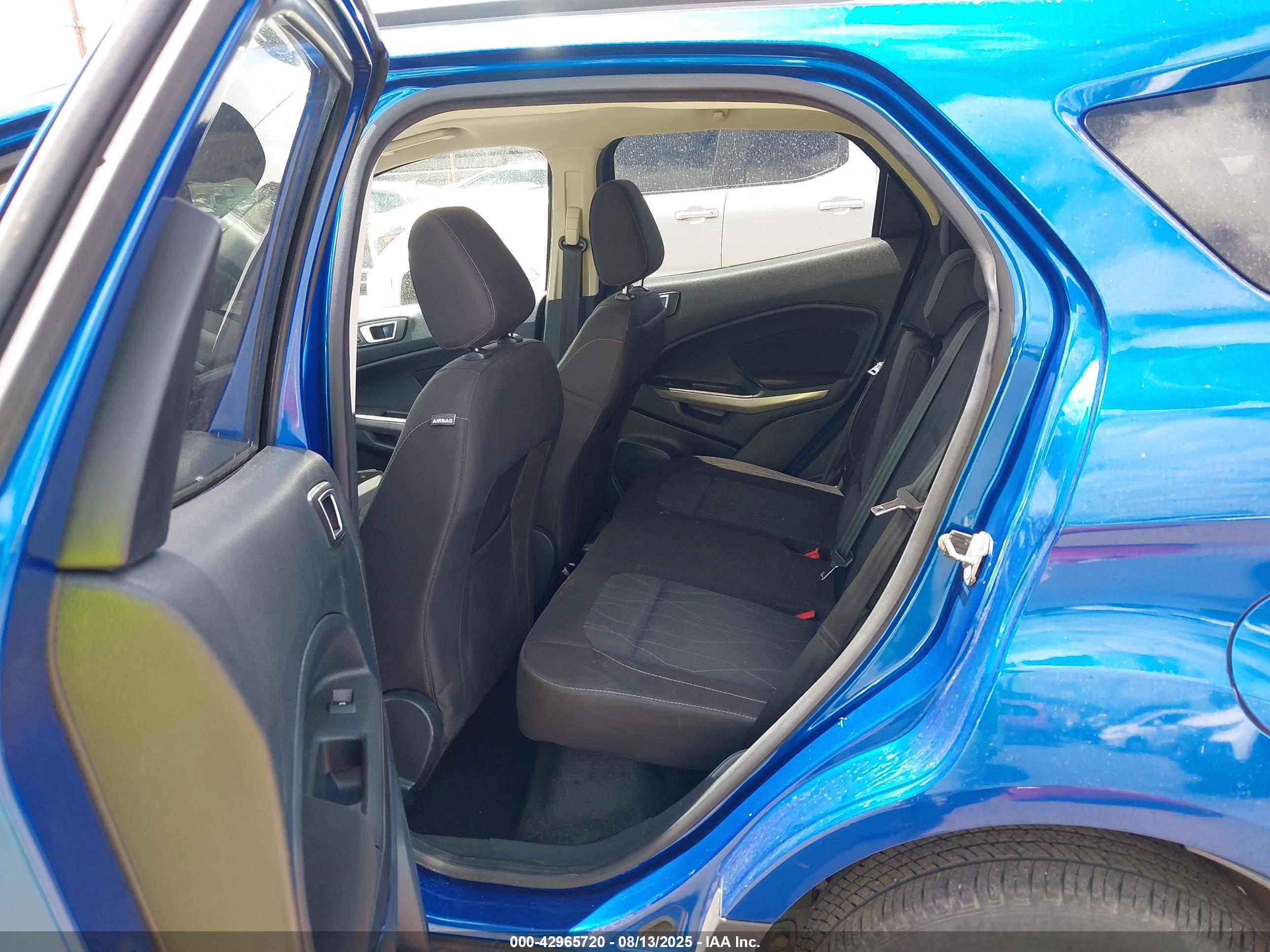FORD ECOSPORT image 8