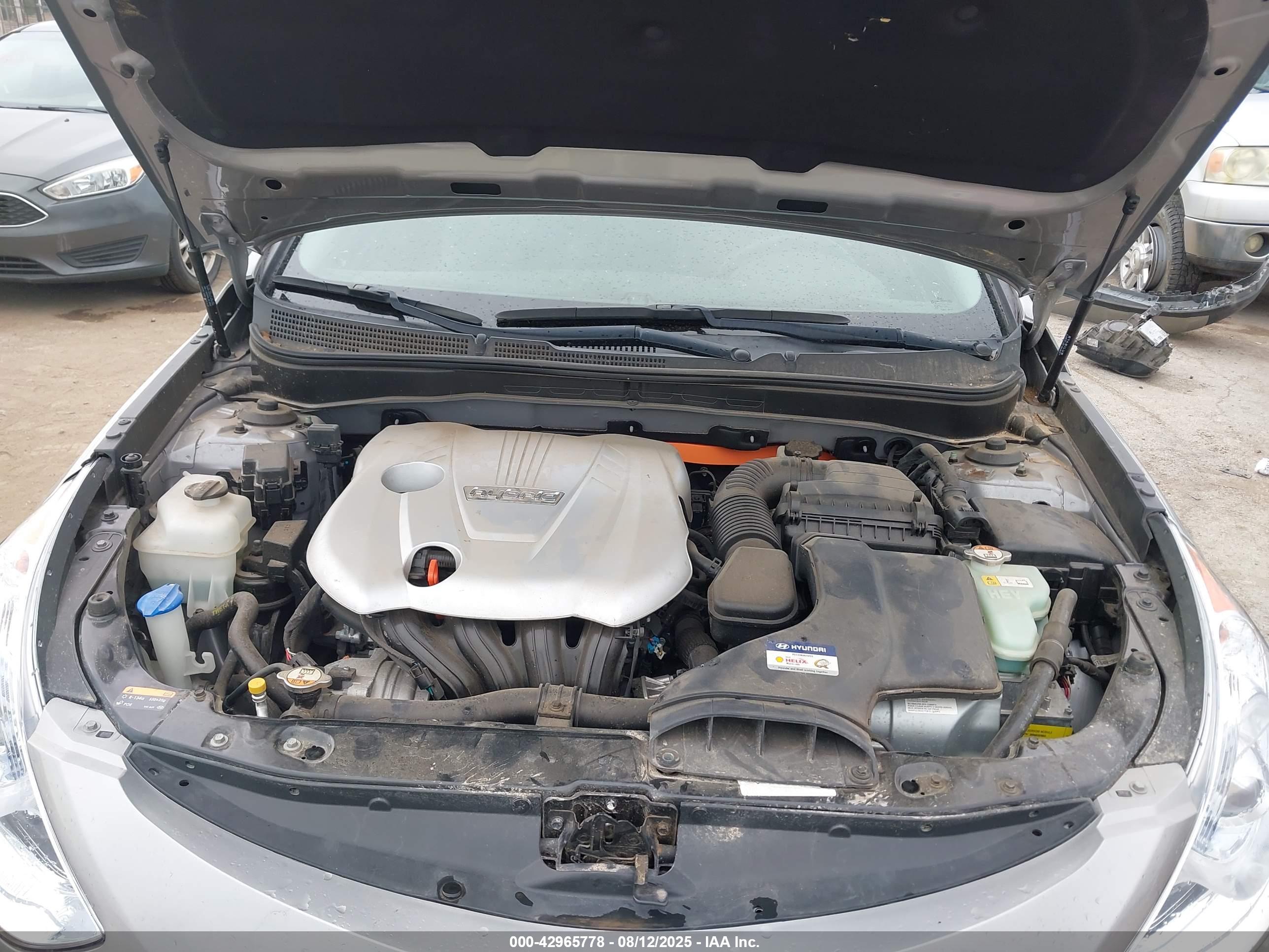 HYUNDAI SONATA image 10