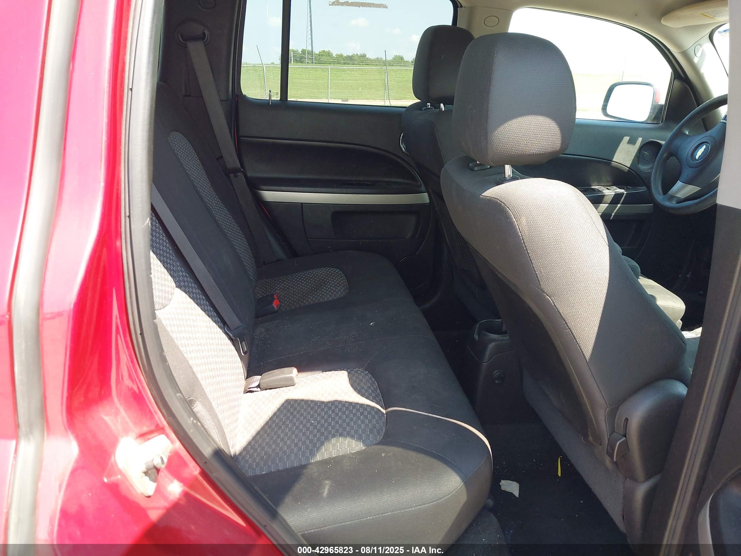 CHEVROLET HHR image 8