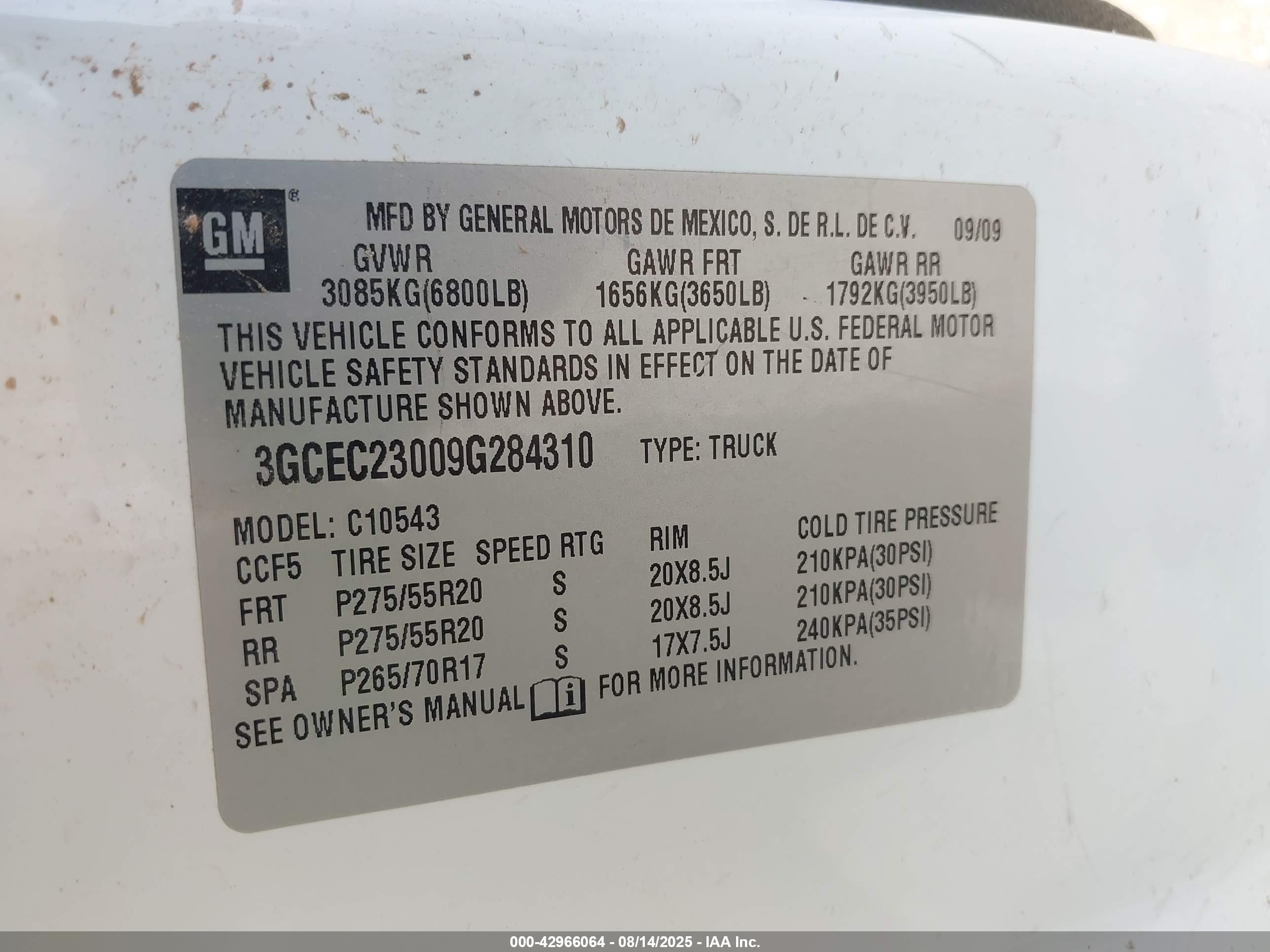 CHEVROLET SILVERADO image 9
