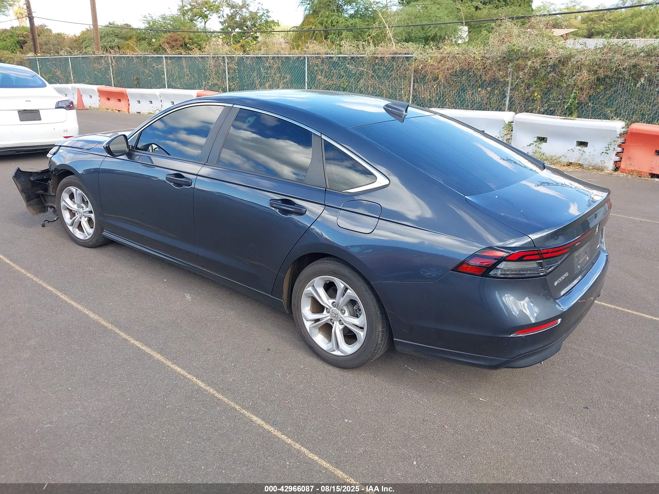 HONDA ACCORD image 3