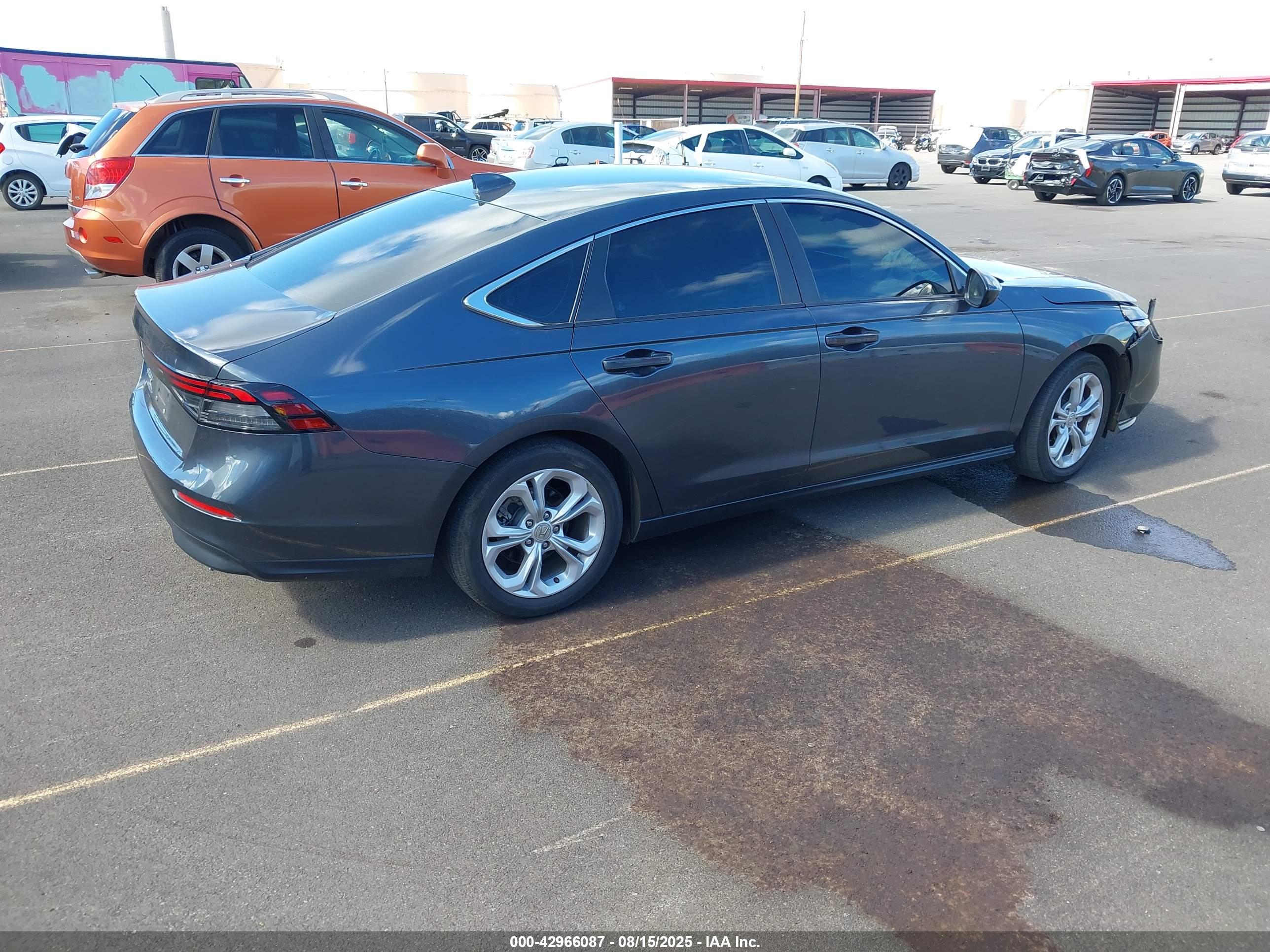 HONDA ACCORD image 4