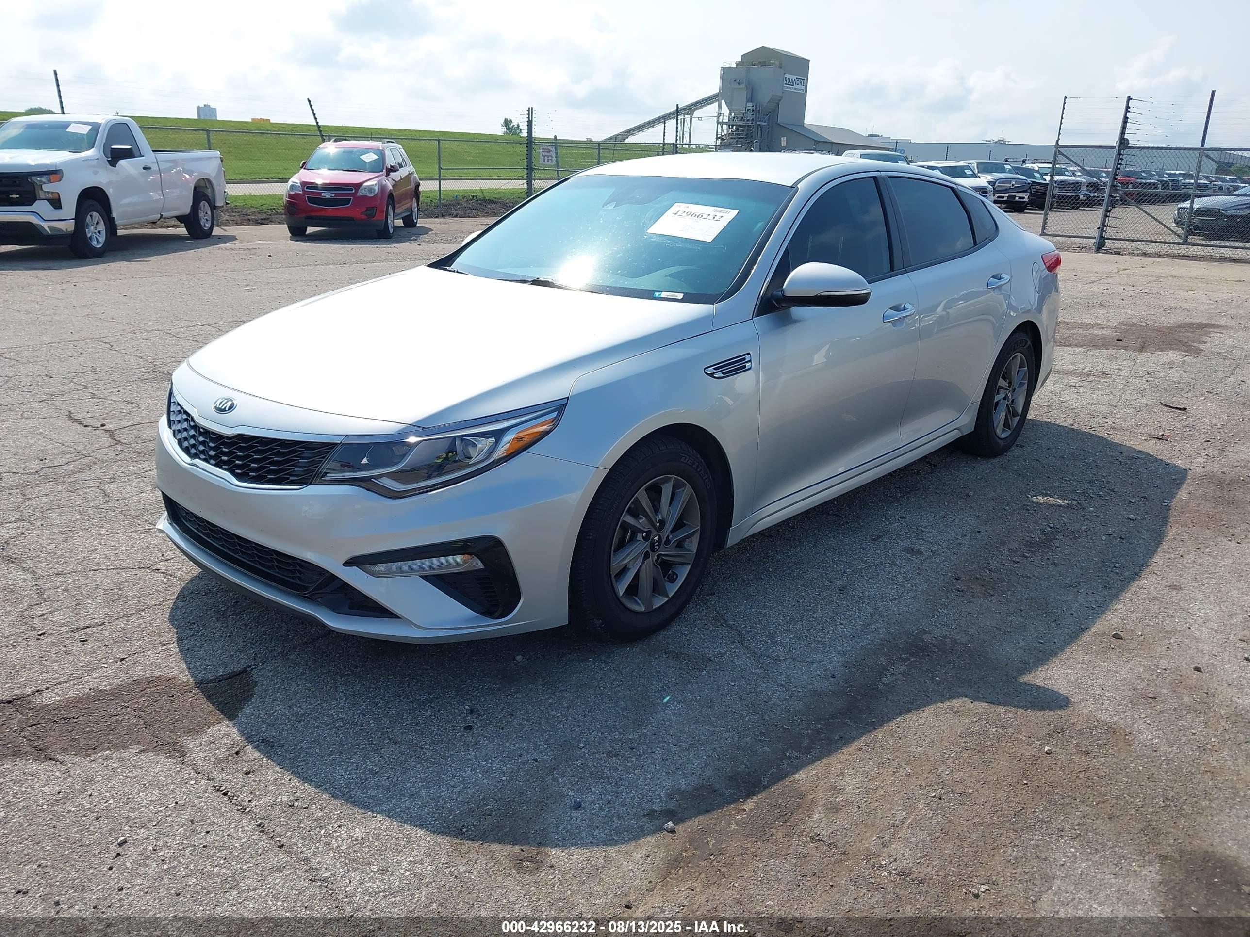 KIA OPTIMA image 2