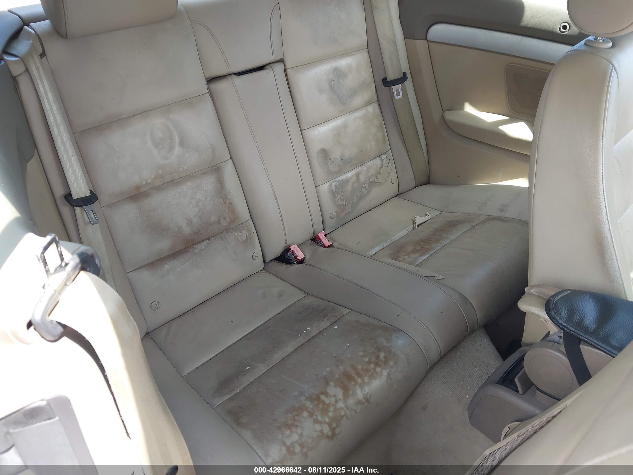 AUDI A4 image 8