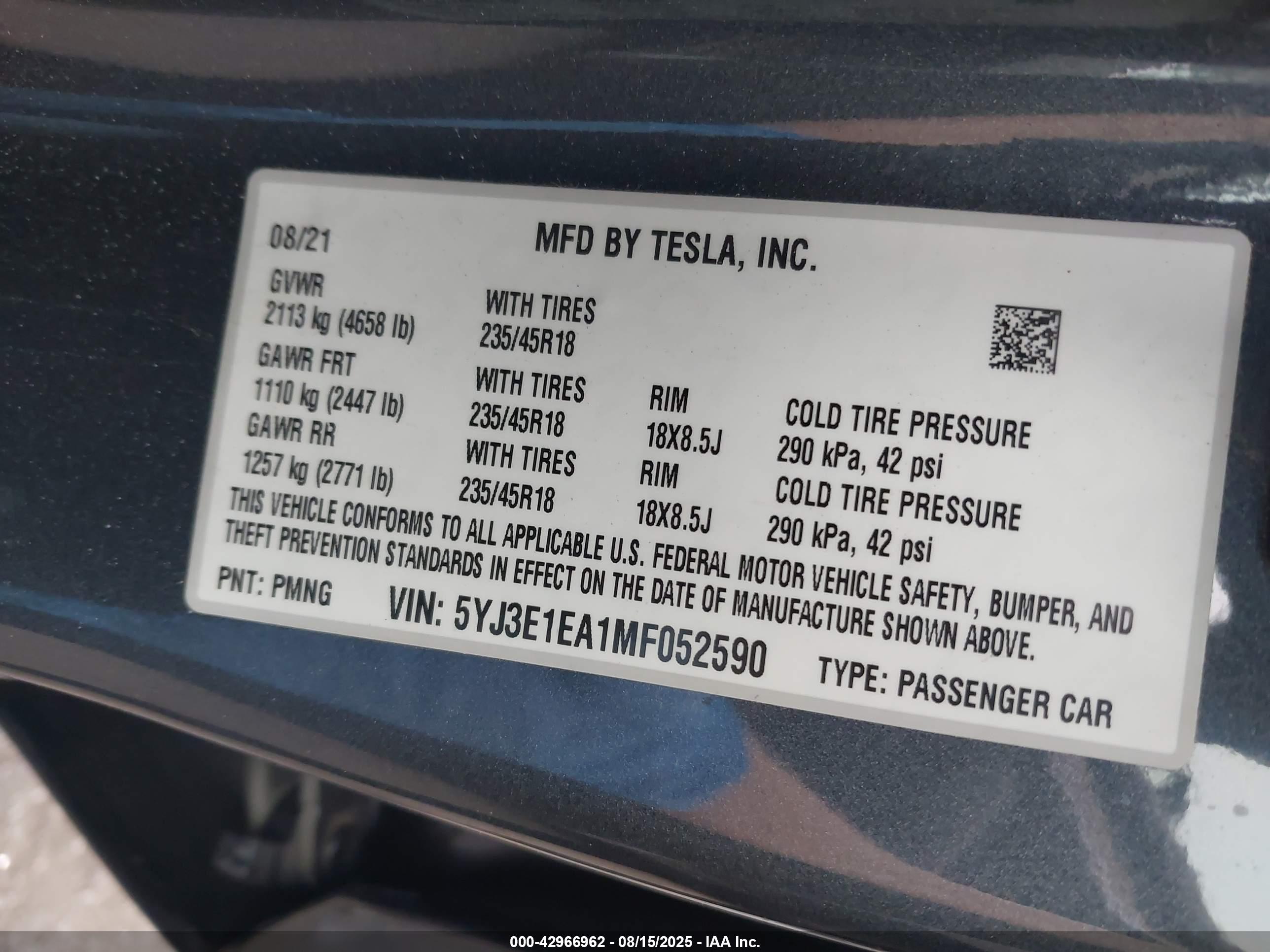 TESLA MODEL image 9