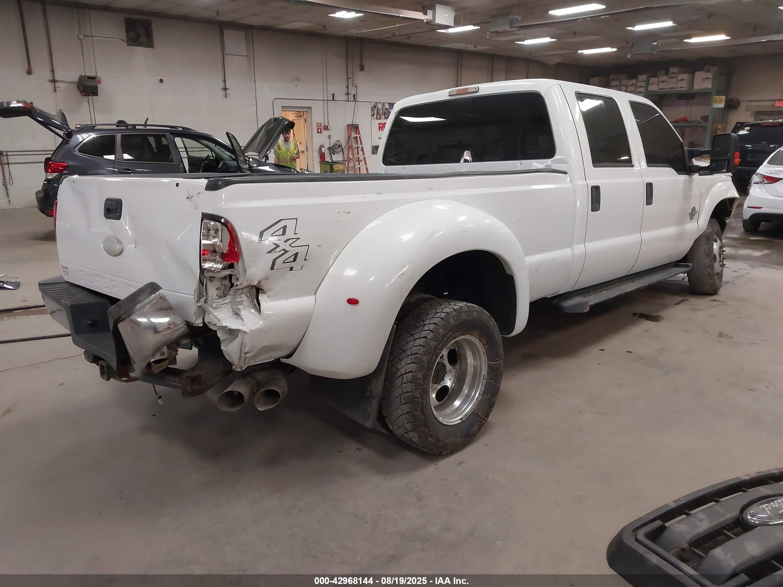 FORD F-350 image 4