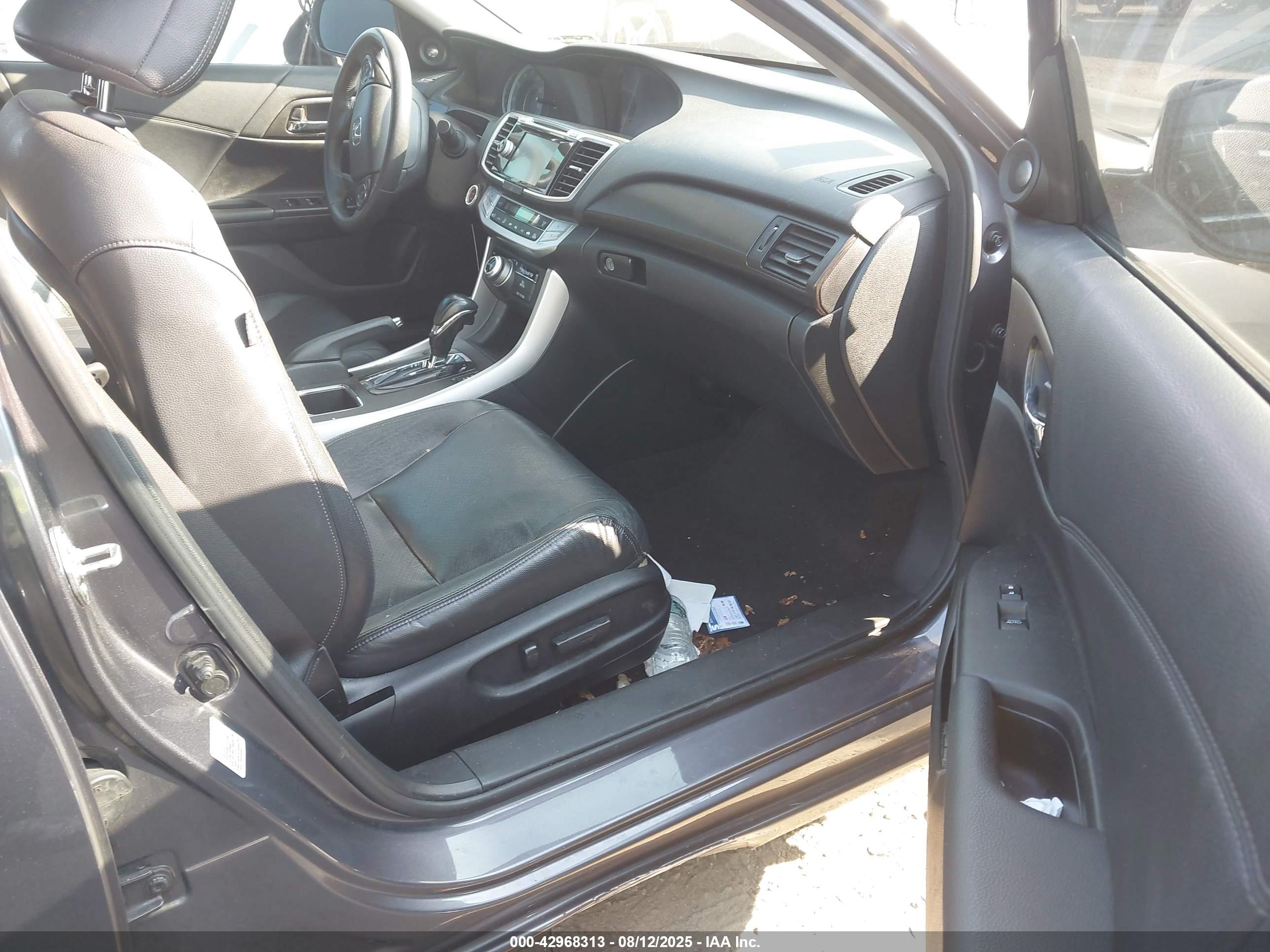 HONDA ACCORD image 5