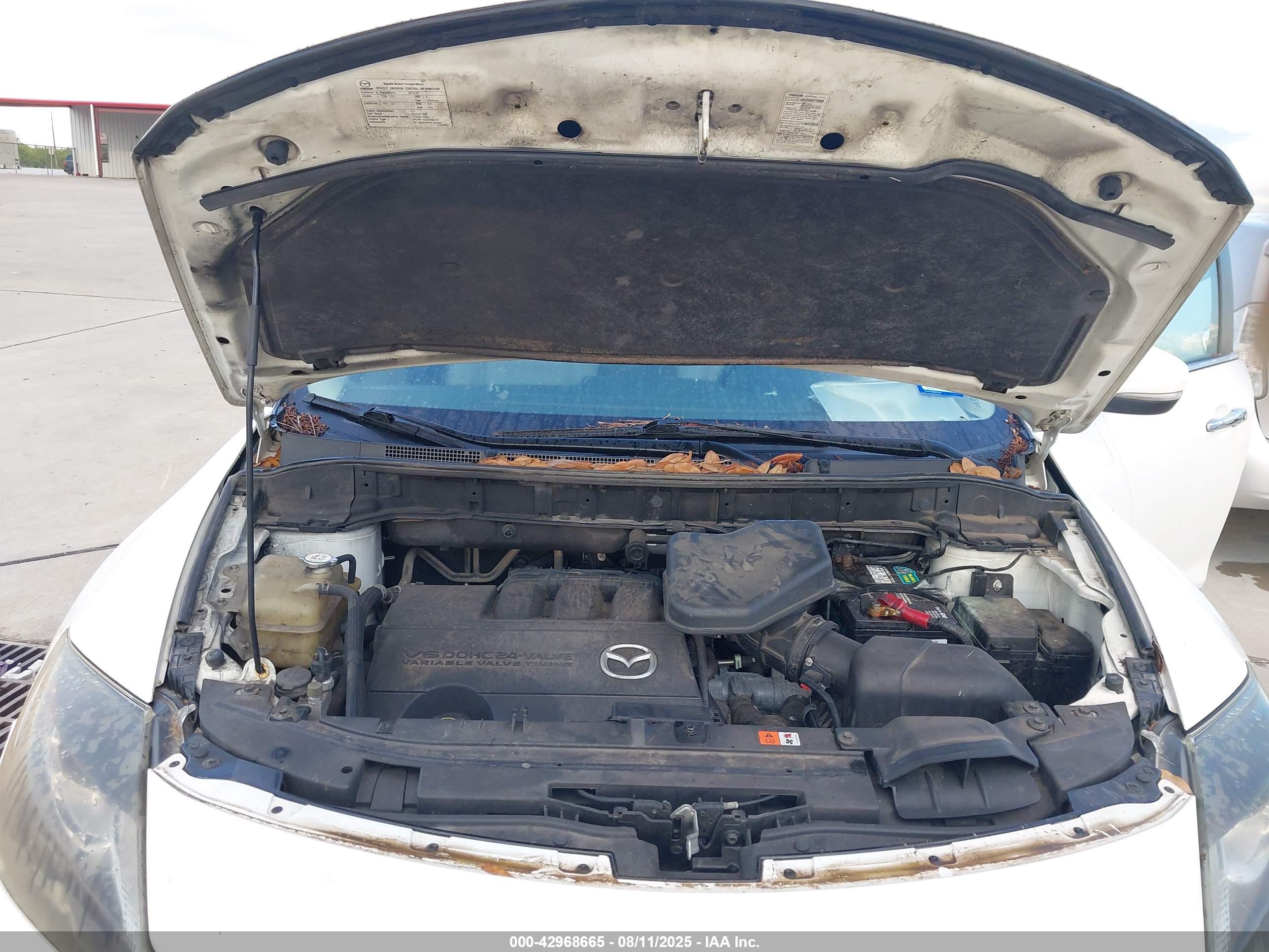 MAZDA CX-9 image 10