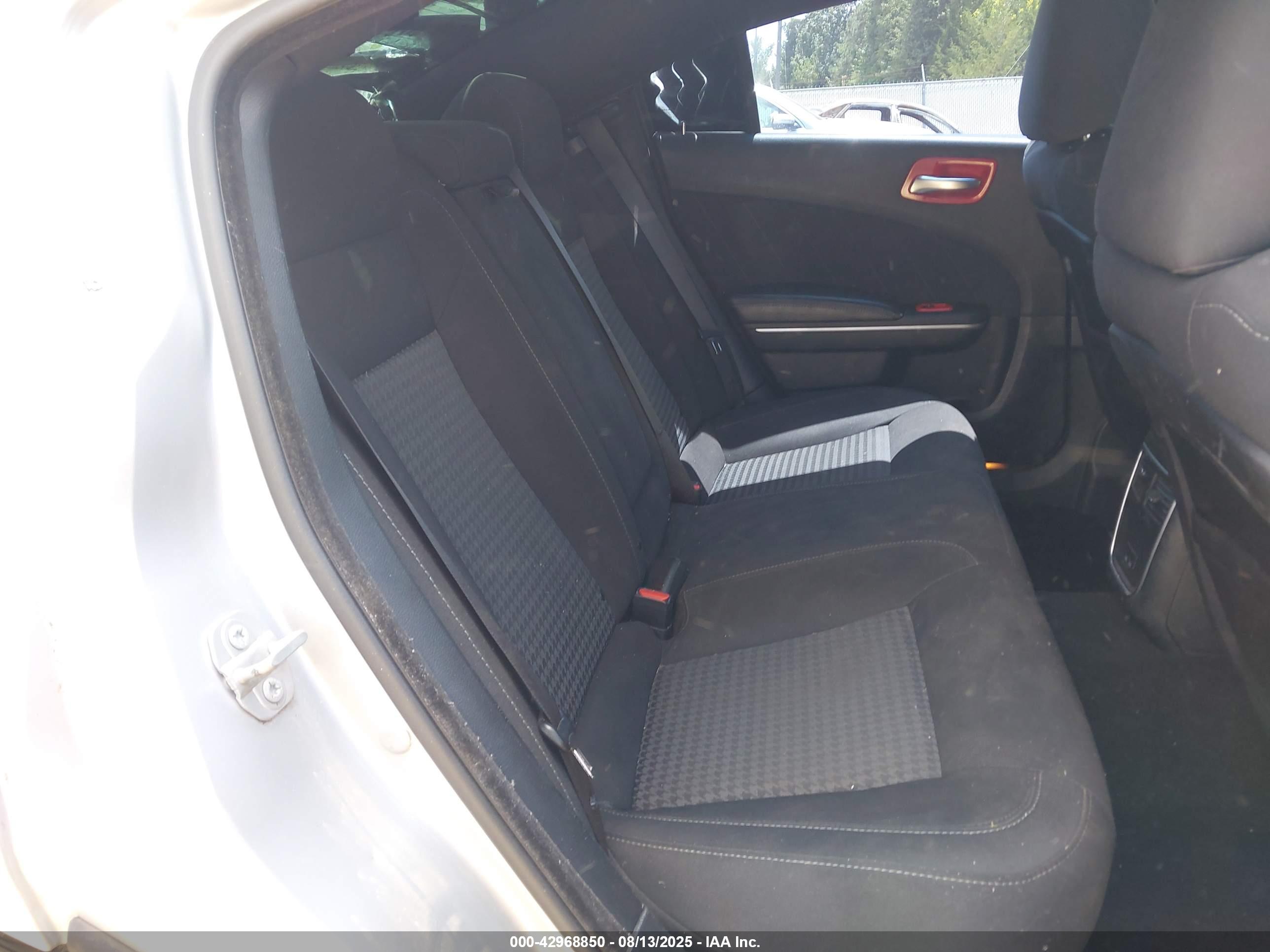 DODGE CHARGER image 8
