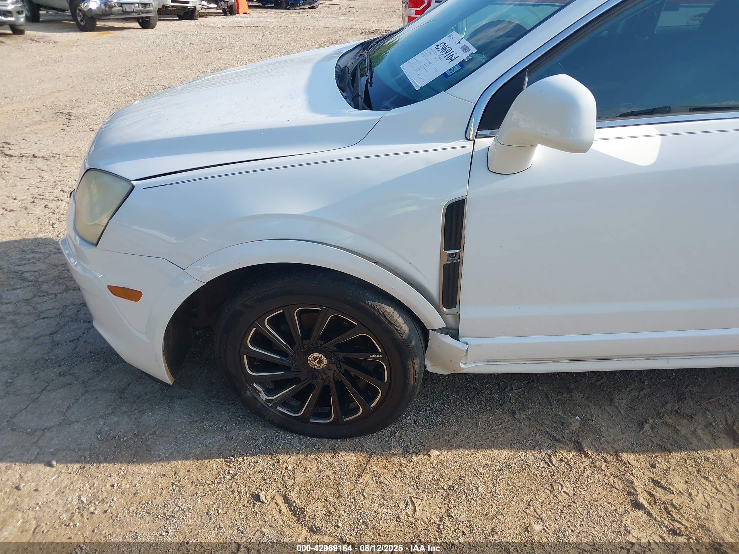 CHEVROLET CAPTIVA image 6