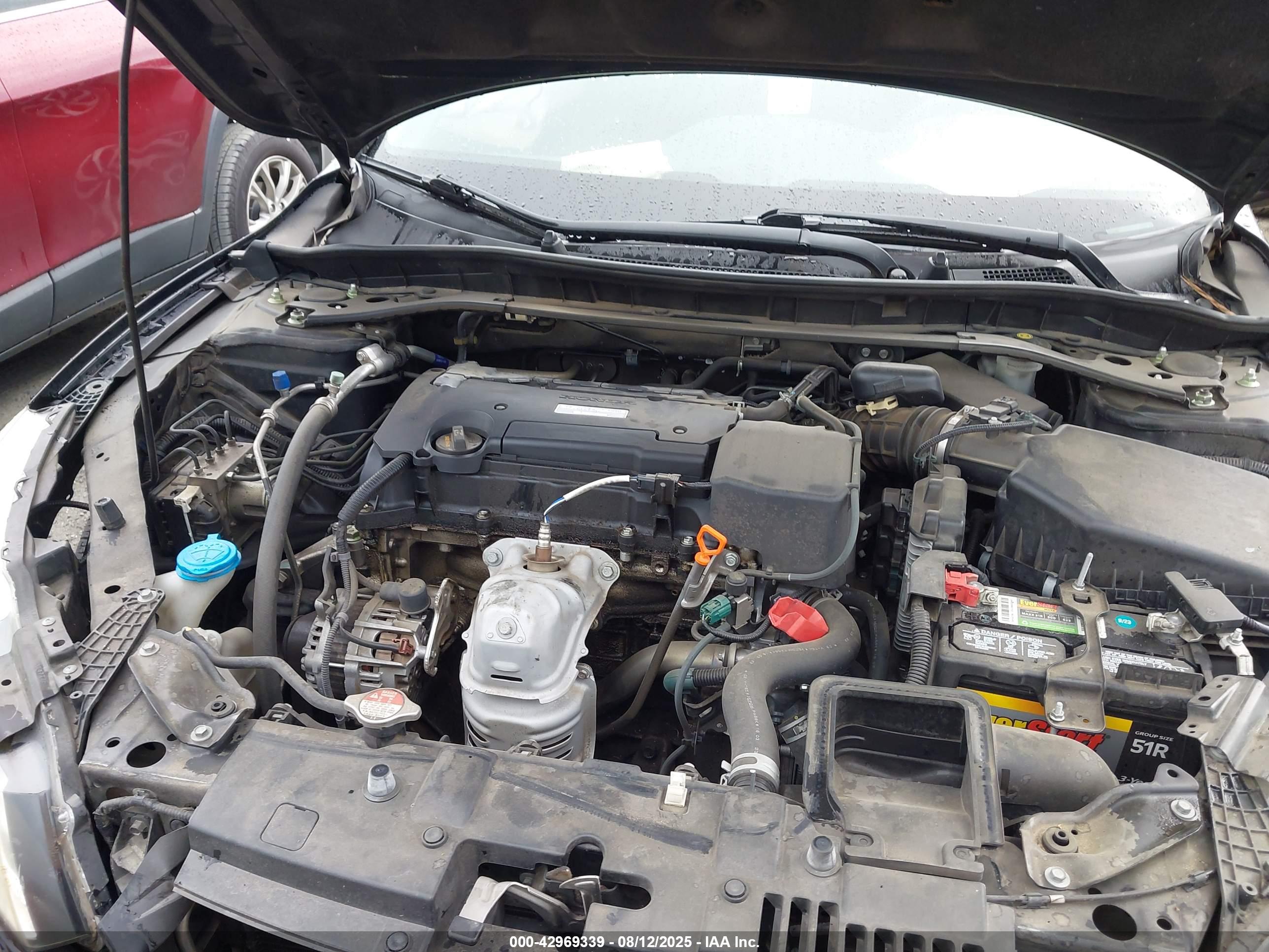 HONDA ACCORD image 10