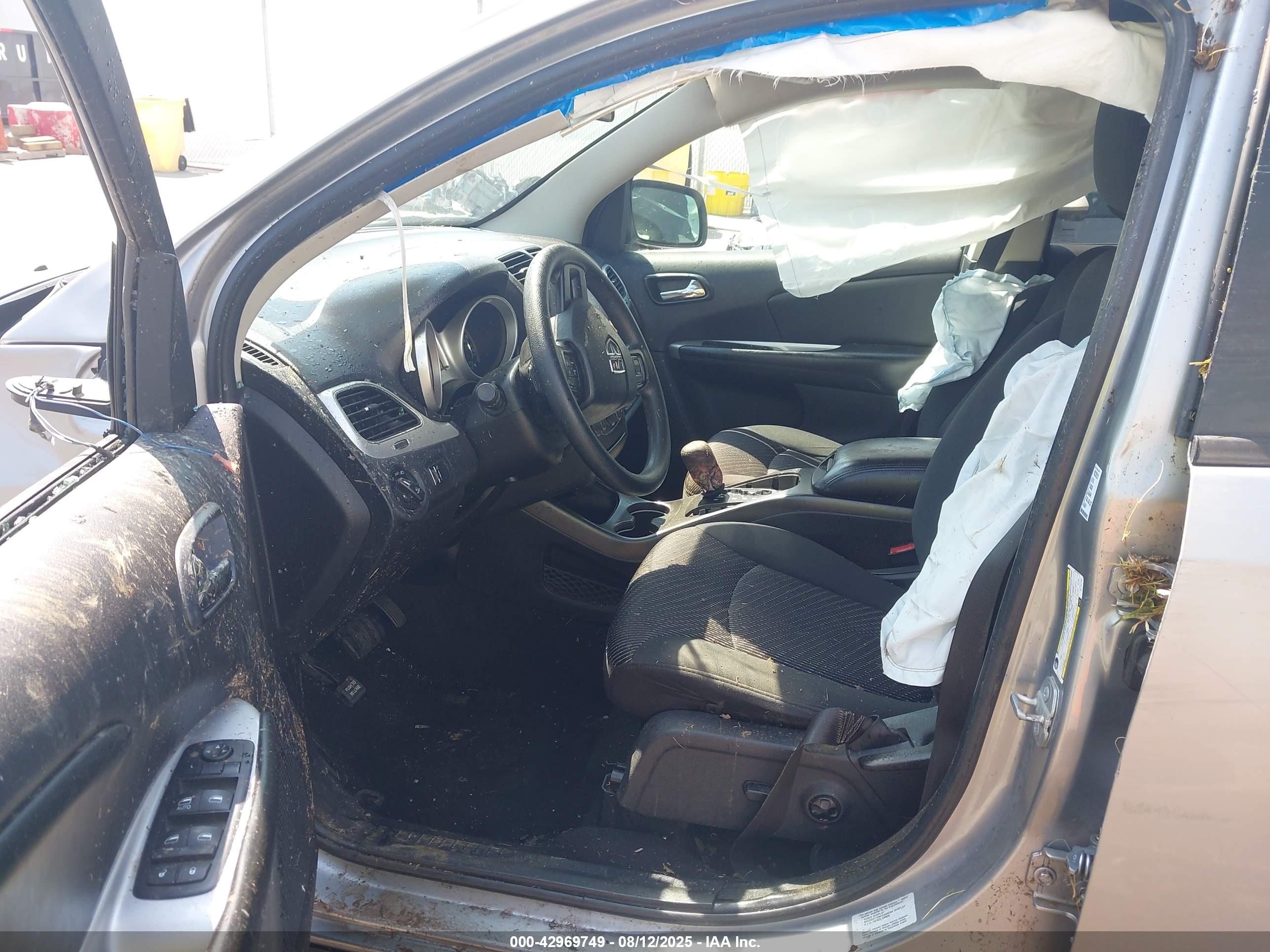 DODGE JOURNEY image 5