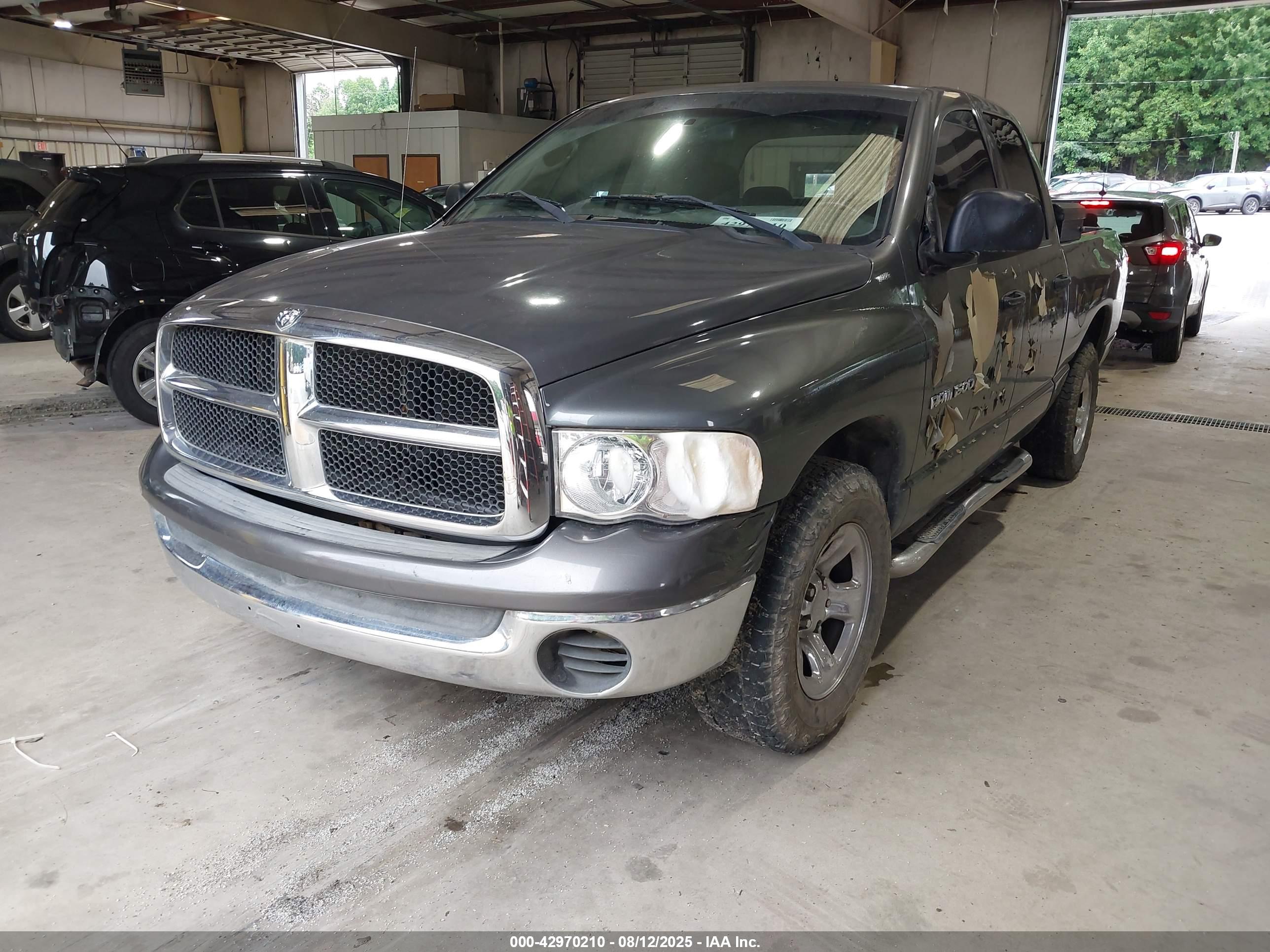 DODGE RAM image 2