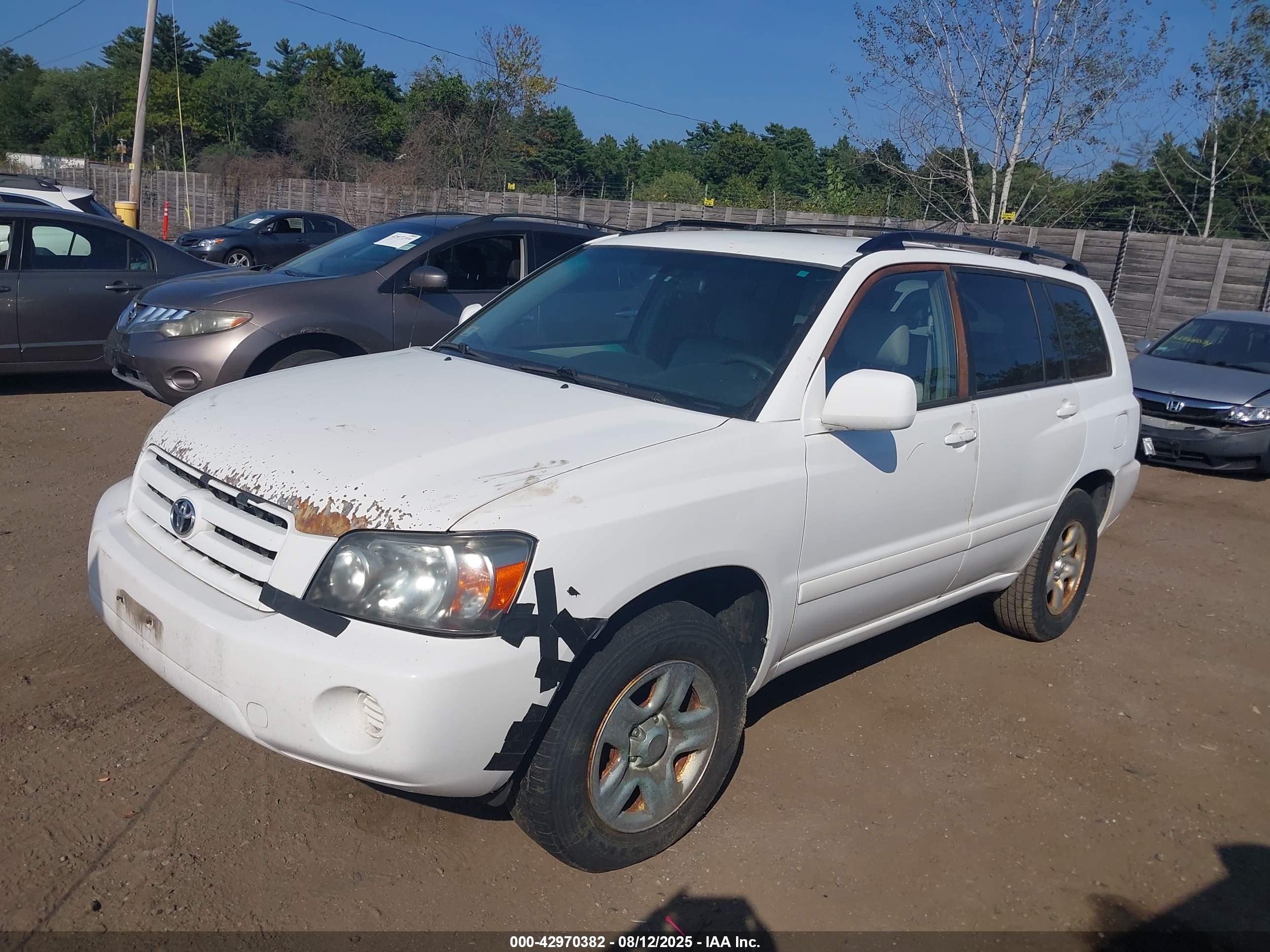 TOYOTA HIGHLANDER image 2