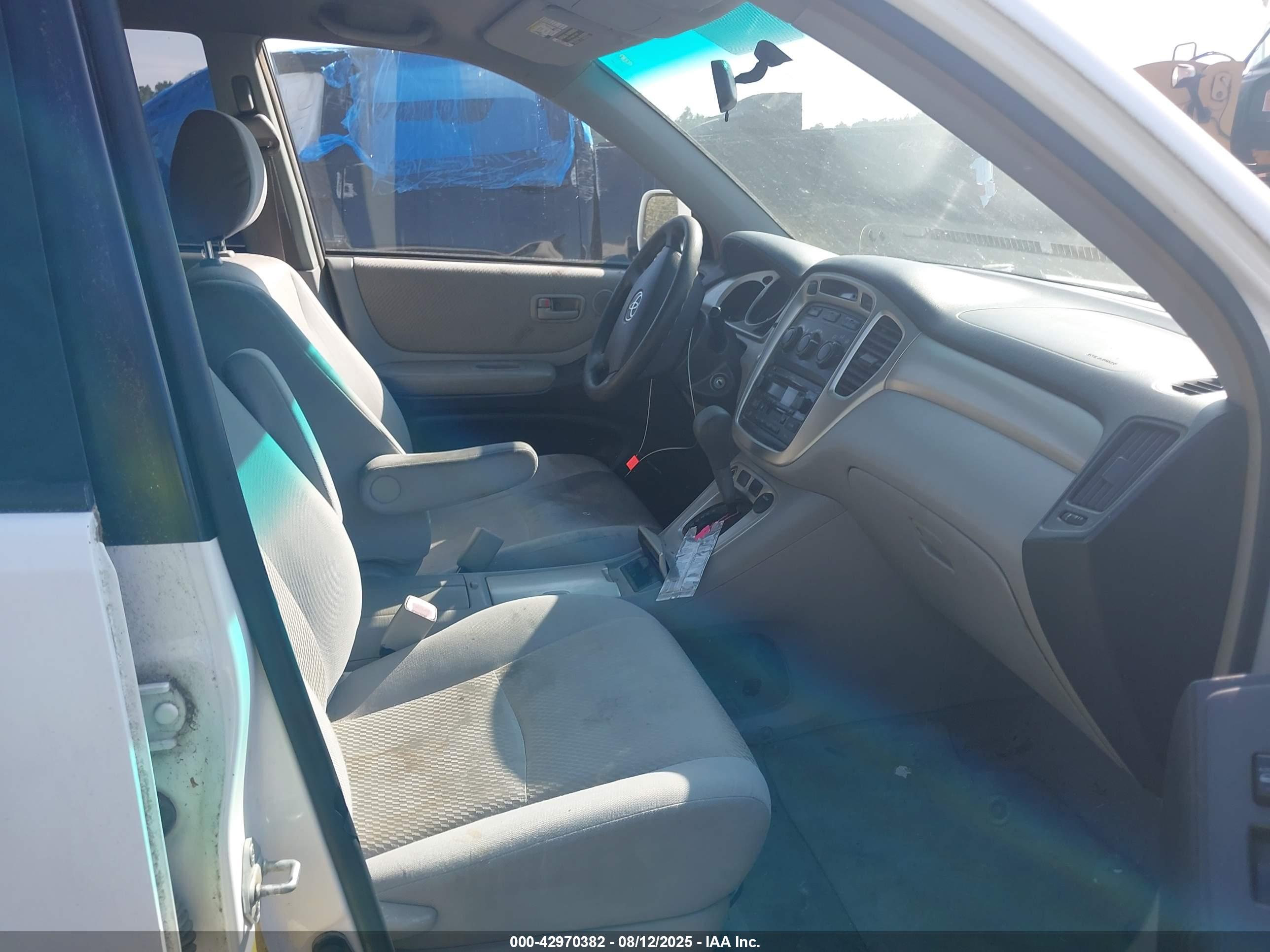 TOYOTA HIGHLANDER image 5