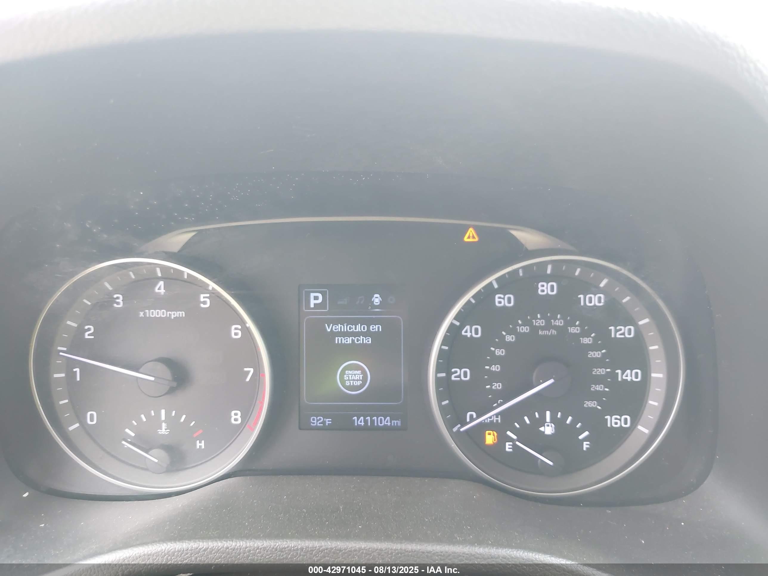 HYUNDAI ELANTRA image 7