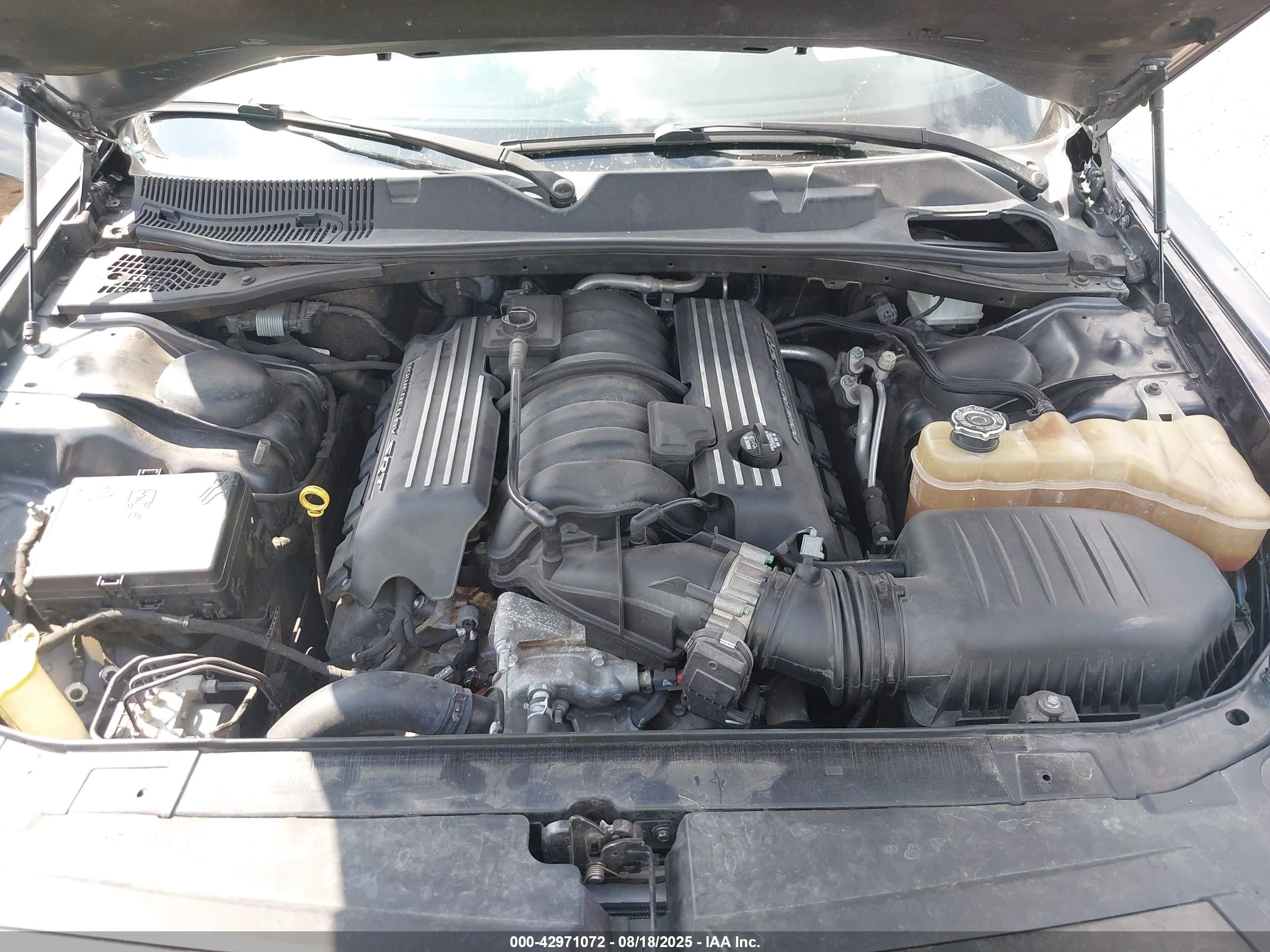 DODGE CHALLENGER image 10