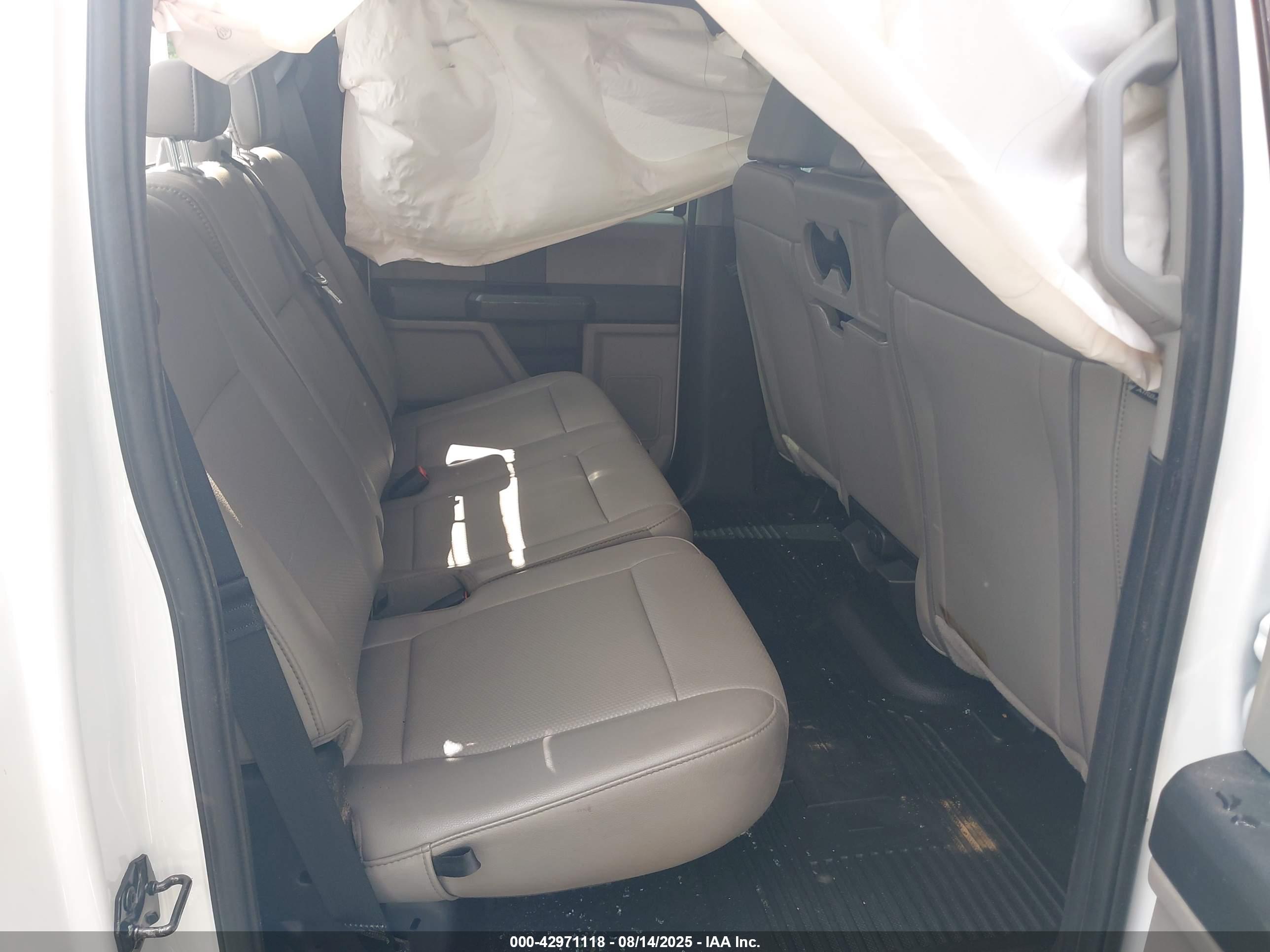 FORD F-350 image 7