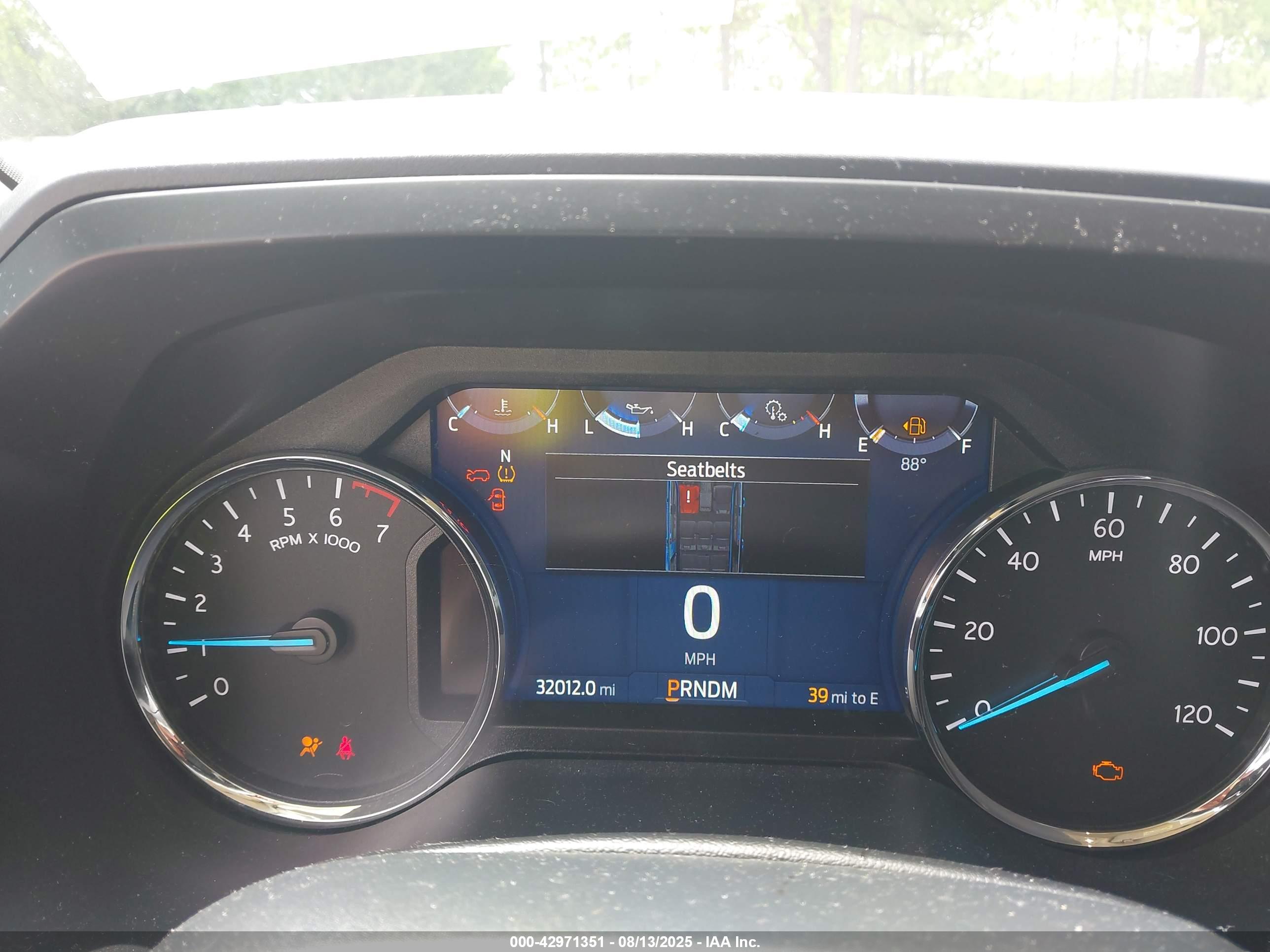 FORD EXPEDITION image 7