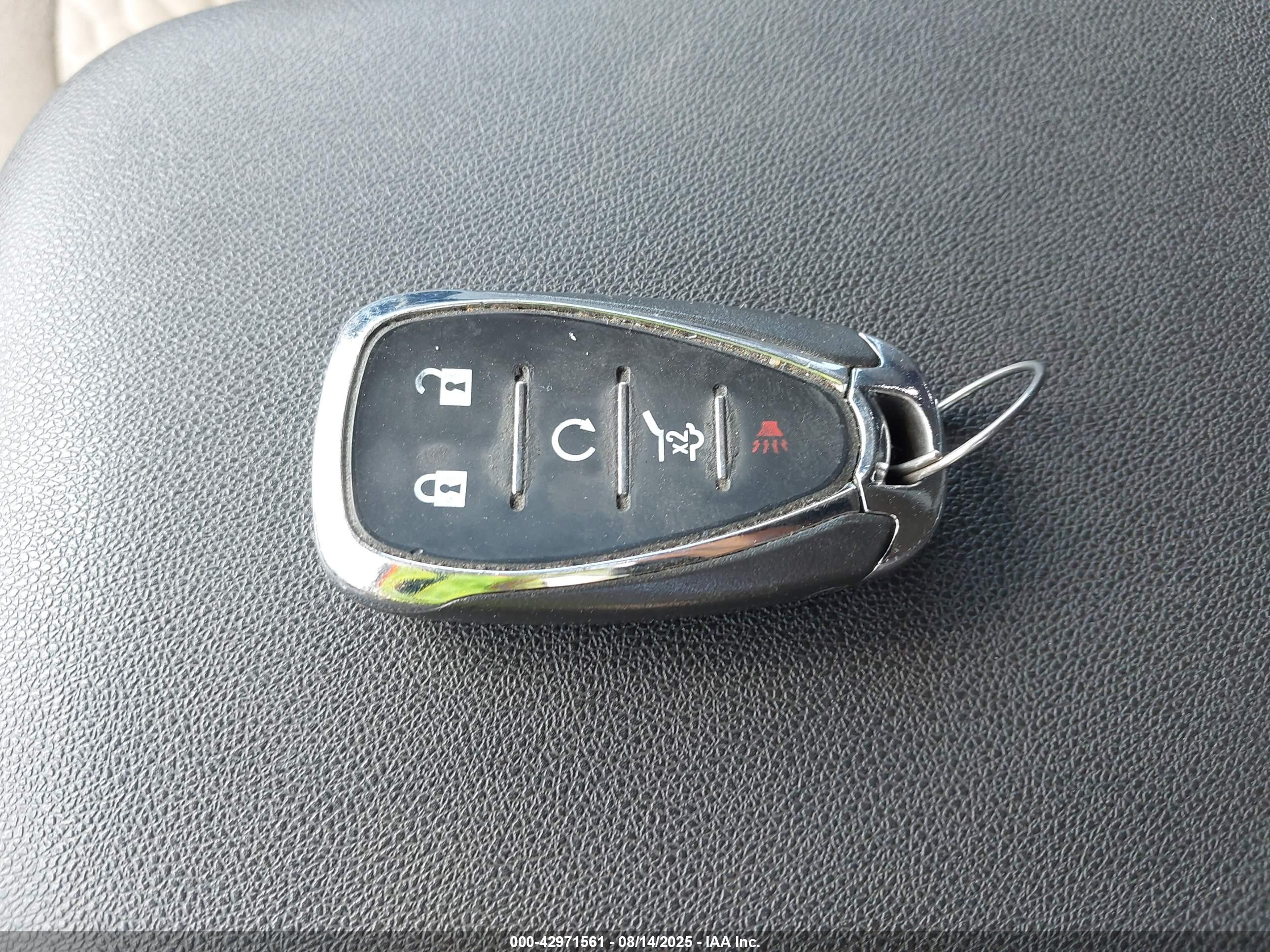 CHEVROLET EQUINOX image 11