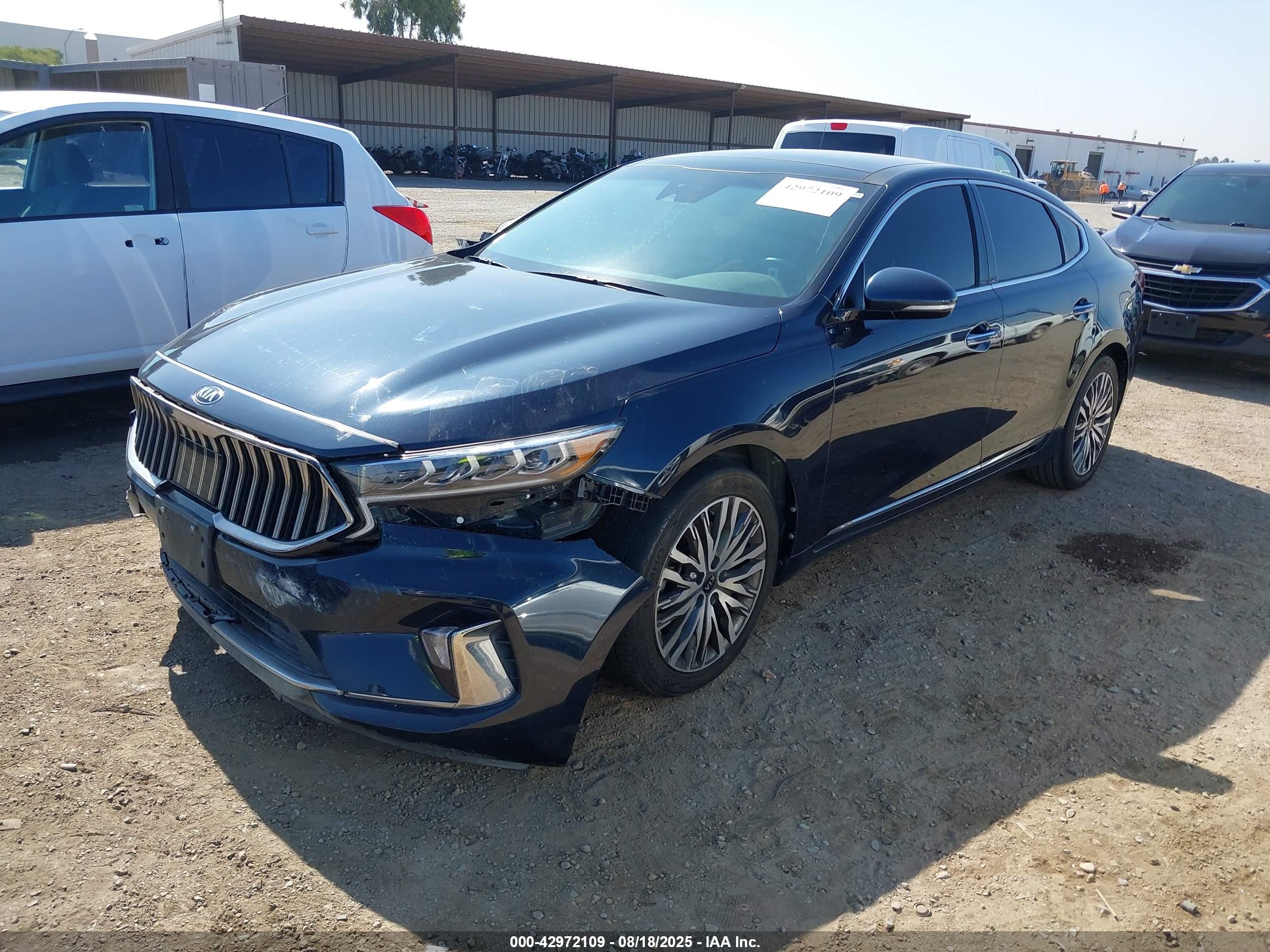 KIA CADENZA image 2